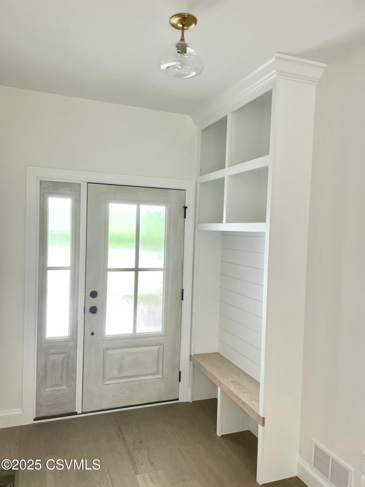 Lewisburg, Pennsylvania 17837, United States, 3 Bedrooms Bedrooms, ,2 BathroomsBathrooms,Residential,Active,84137