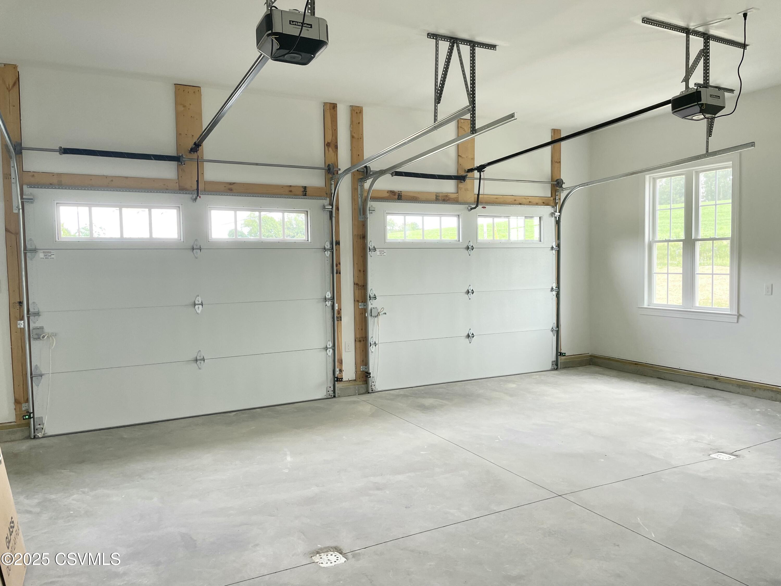 Lewisburg, Pennsylvania 17837, United States, 3 Bedrooms Bedrooms, ,2 BathroomsBathrooms,Residential,Active,84137