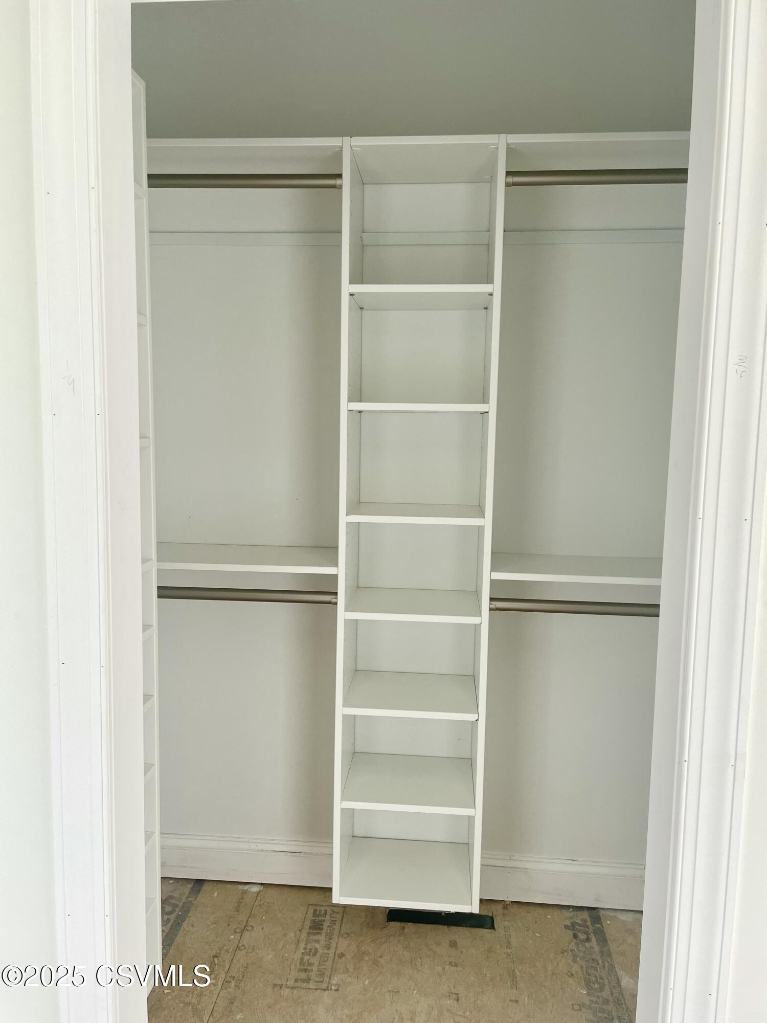 Lewisburg, Pennsylvania 17837, United States, 3 Bedrooms Bedrooms, ,2 BathroomsBathrooms,Residential,Active,84137