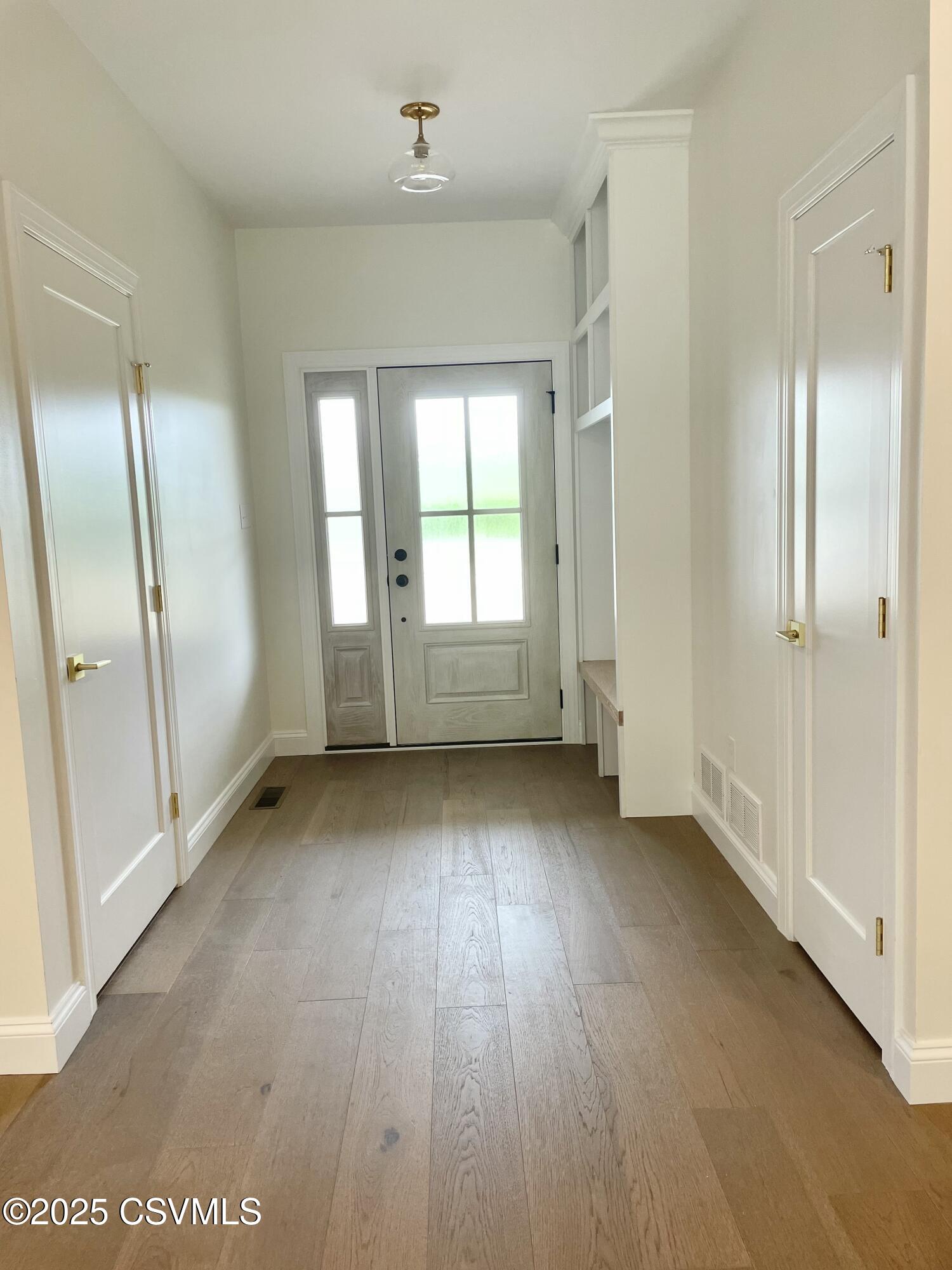 Lewisburg, Pennsylvania 17837, United States, 3 Bedrooms Bedrooms, ,2 BathroomsBathrooms,Residential,Active,84137