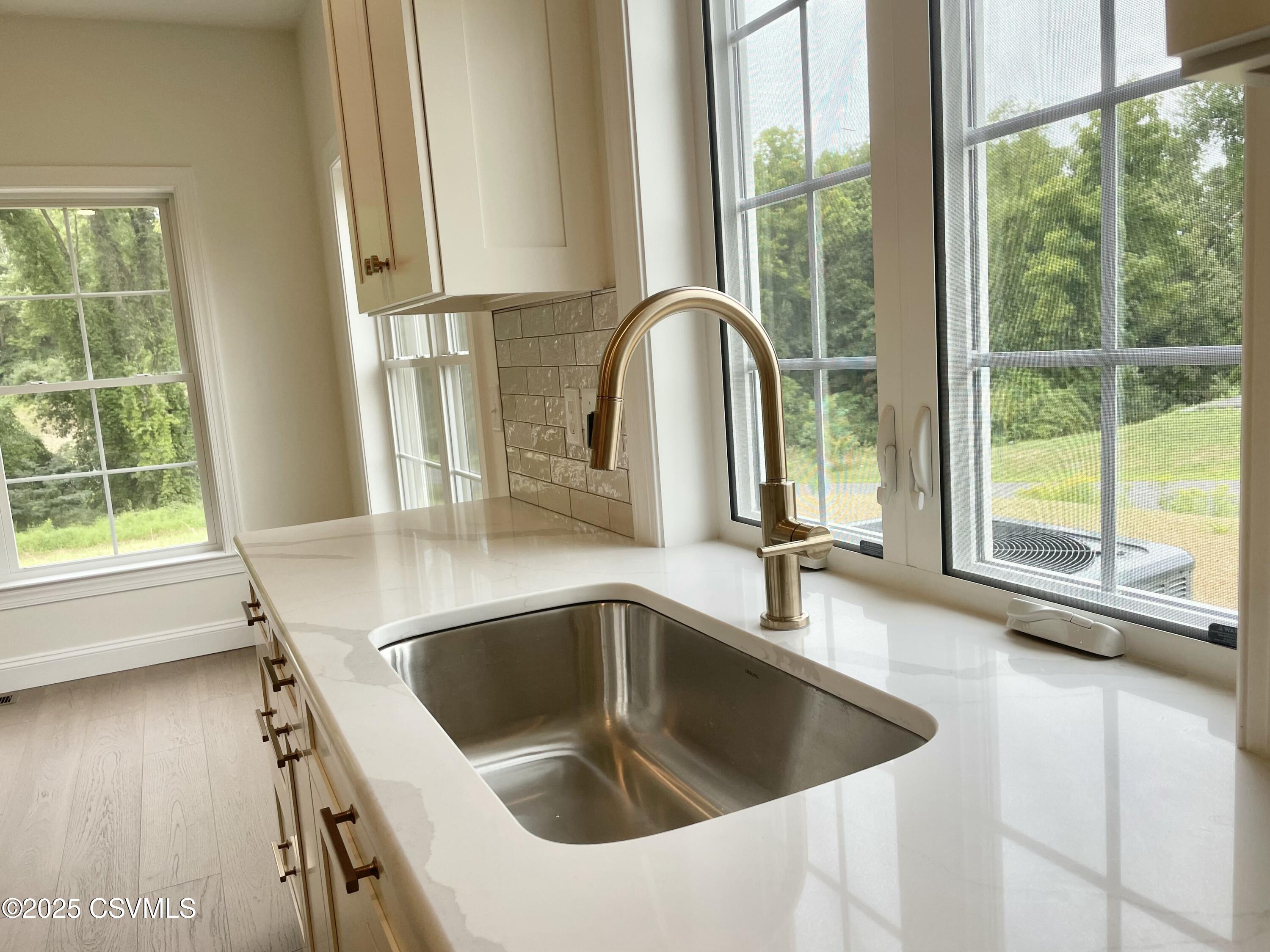 Lewisburg, Pennsylvania 17837, United States, 3 Bedrooms Bedrooms, ,2 BathroomsBathrooms,Residential,Active,84137