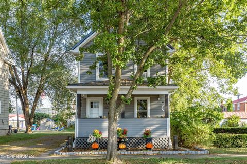 Zillow Bloomsburg Pa Or Bloomsburg Realtor 105 606 W THIRD Street Bloomsburg PA 17815