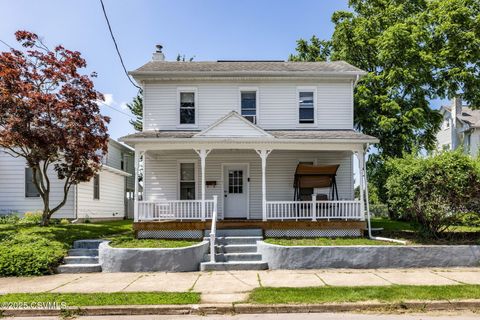 New on Market Homes 31 309 E 8TH Street Berwick PA 18603