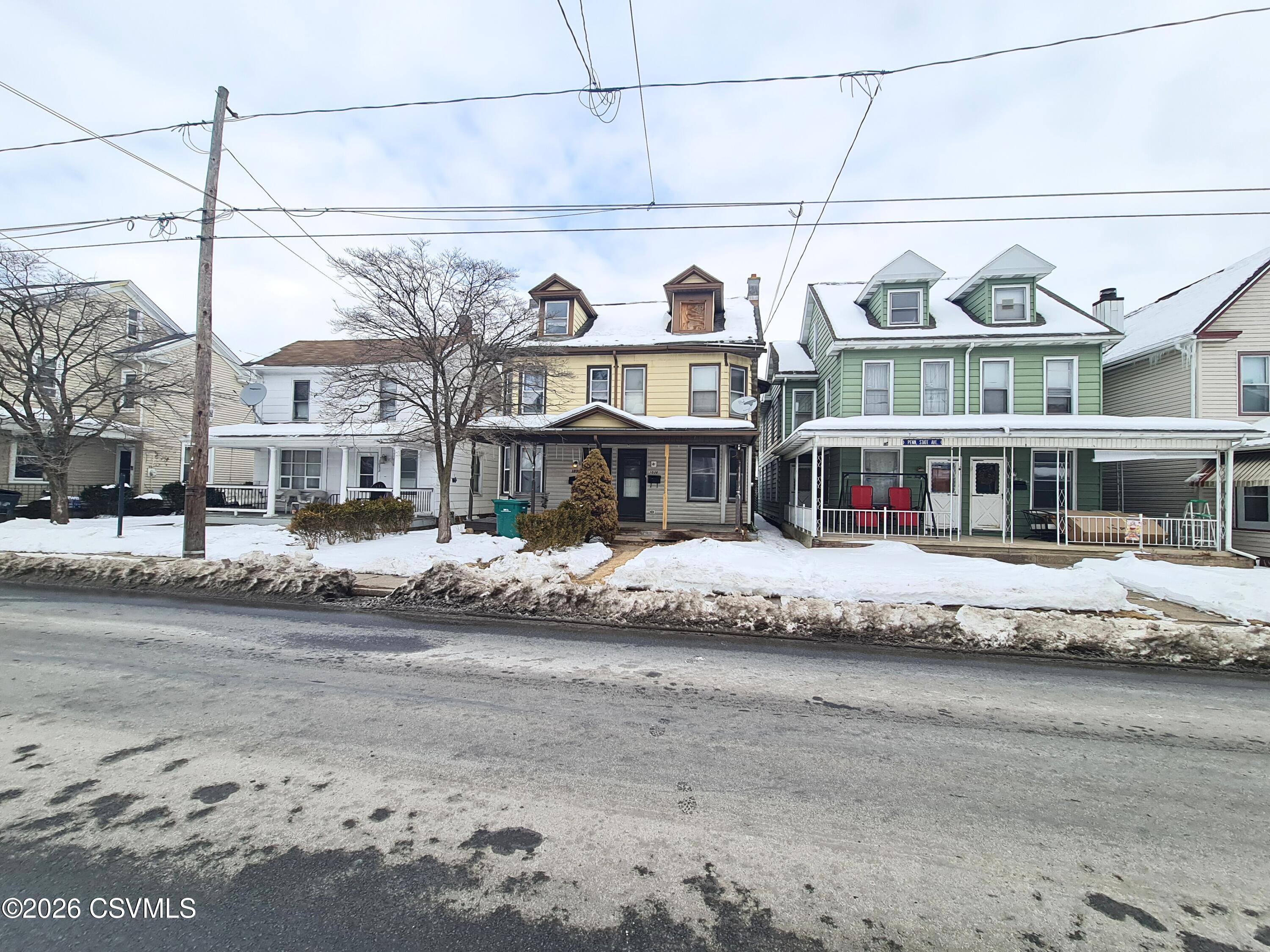 Properties 4 1038 REAGAN Street