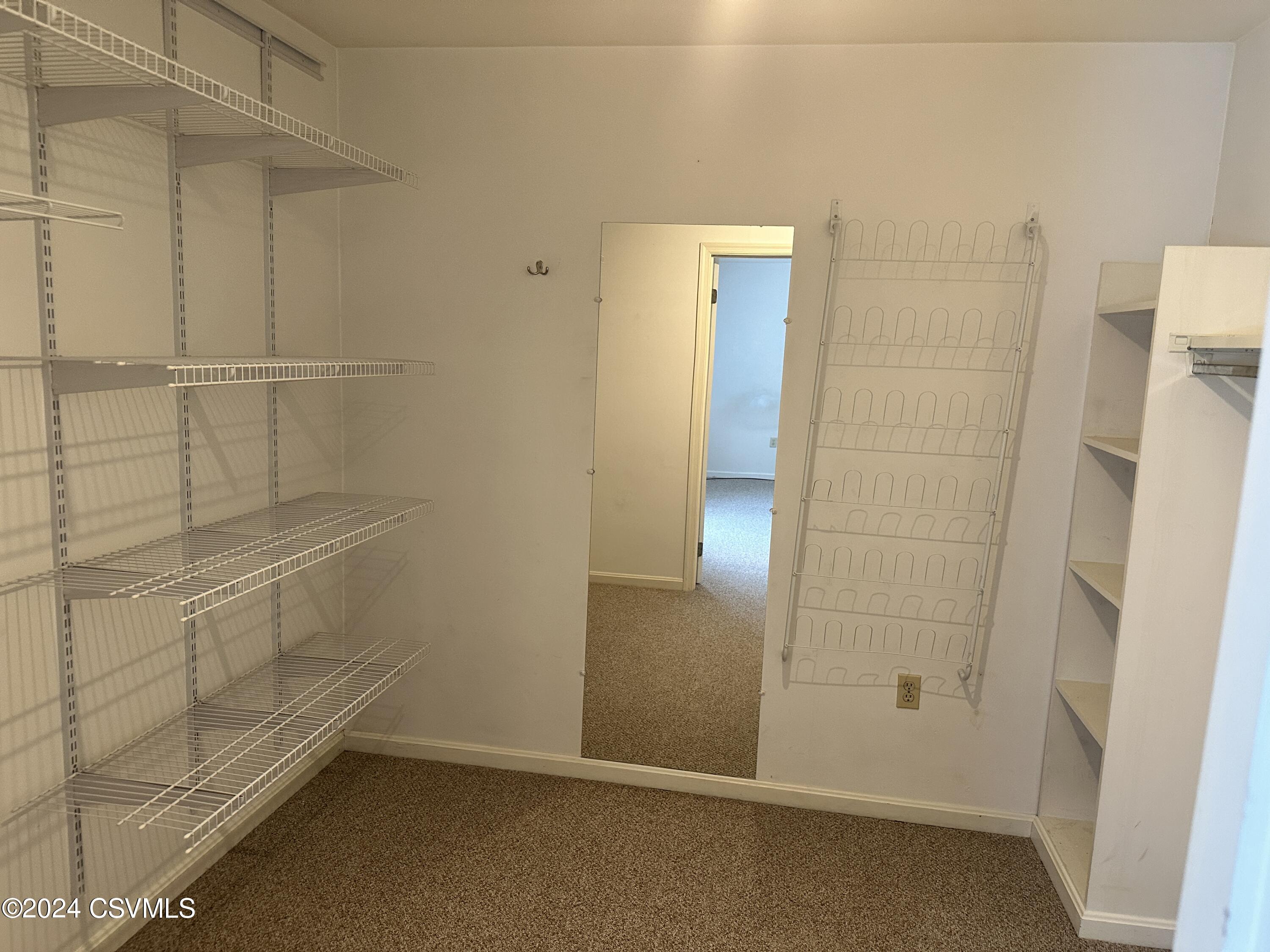Danville, Pennsylvania 17821, United States, 2 Bedrooms Bedrooms, ,2 BathroomsBathrooms,Residential,Active,54388
