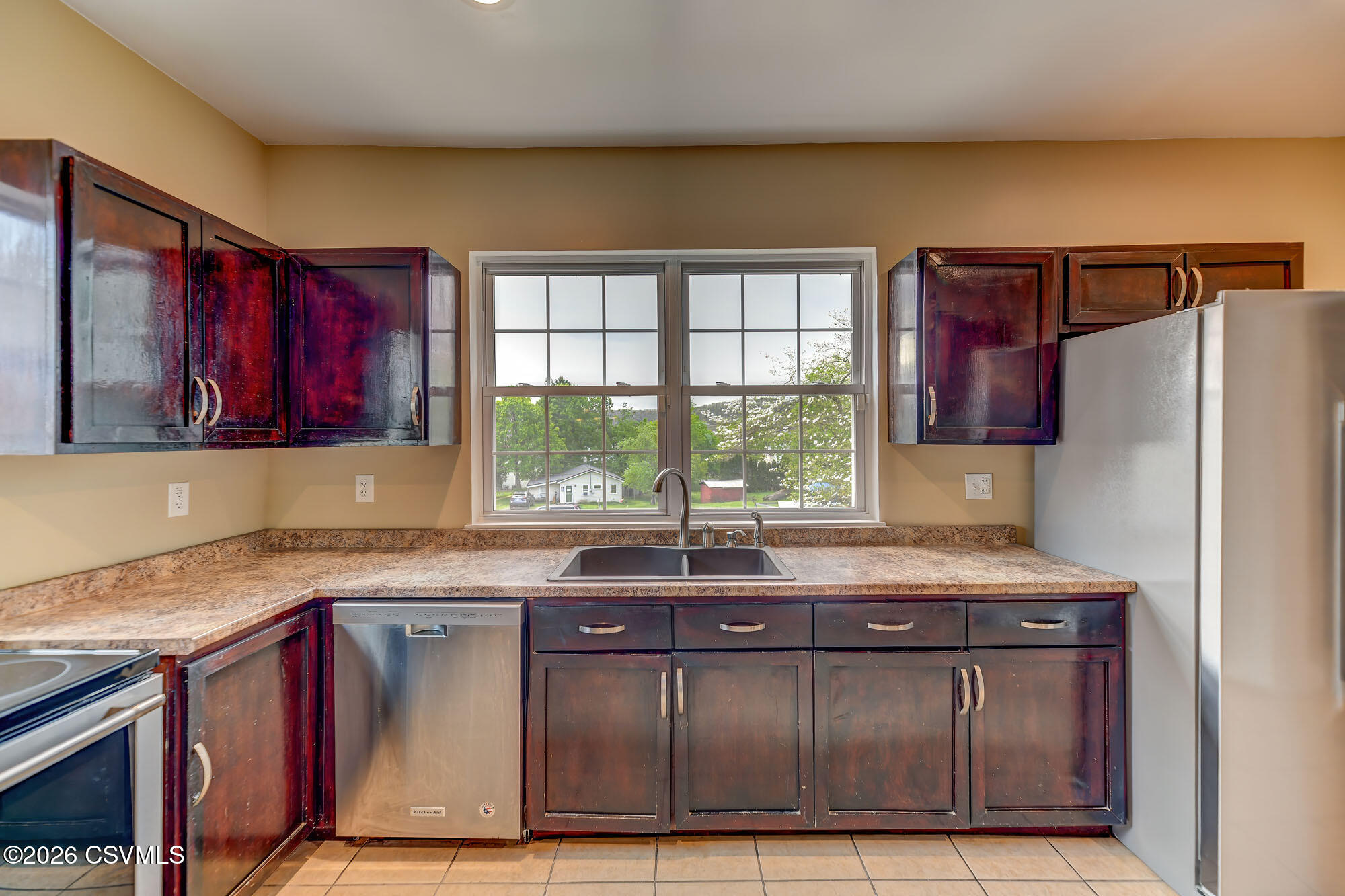 Properties 6 422 e 4th street
