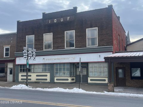 352 MAIN Street Catawissa PA 17820