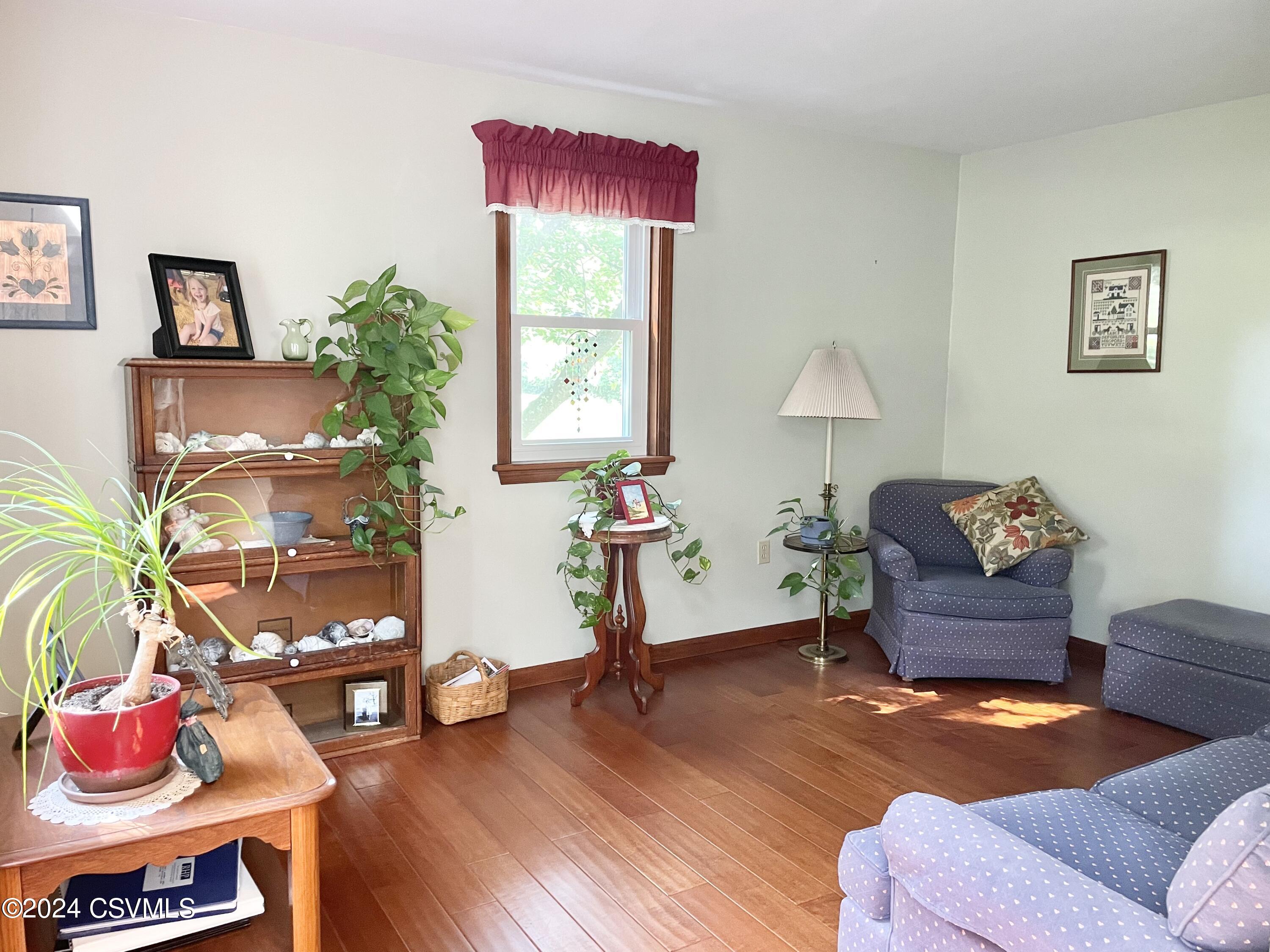 Winfield, Pennsylvania 17889, United States, 3 Bedrooms Bedrooms, ,3 BathroomsBathrooms,Residential,Active,49206