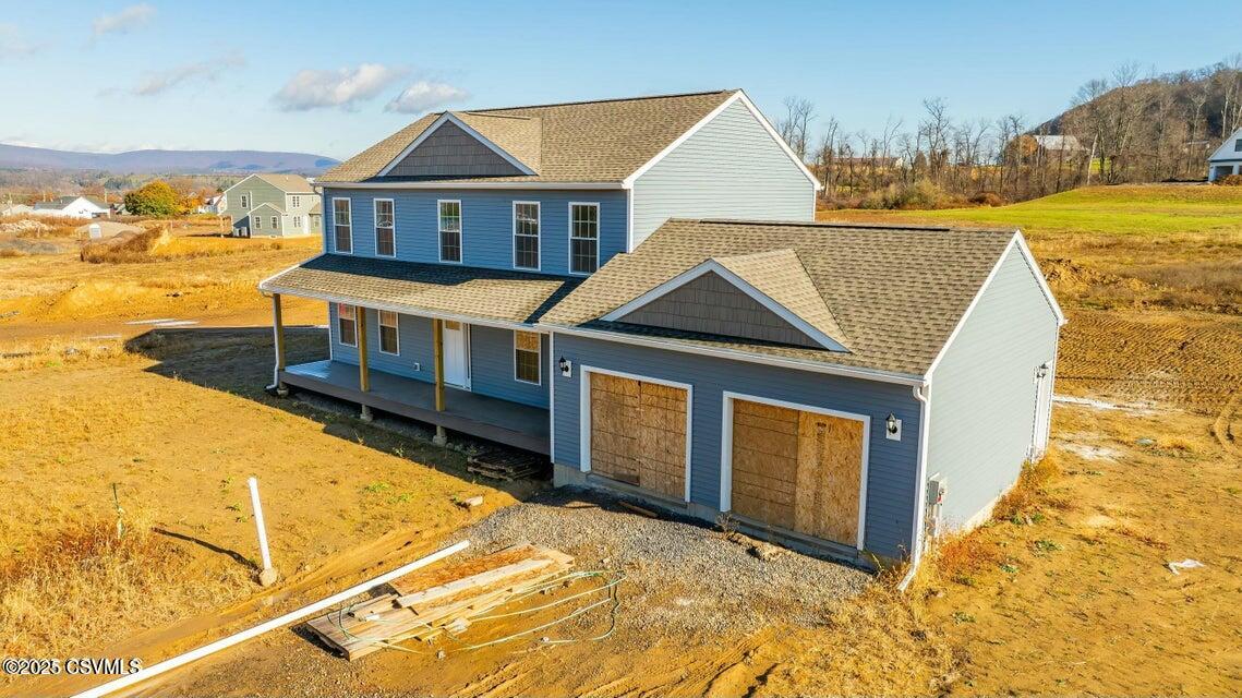 Properties 4 13 ESTATE Way