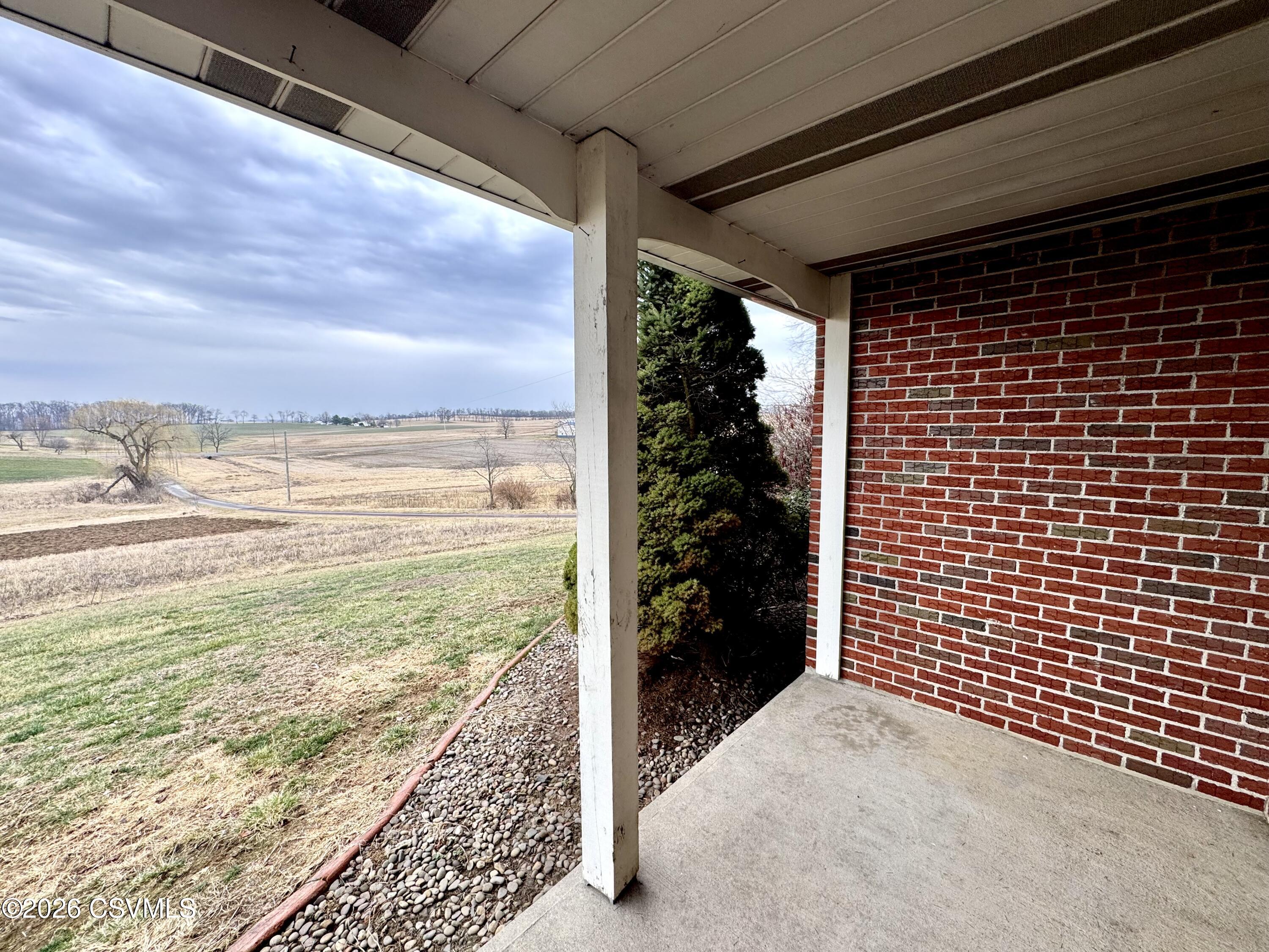 675 COUNTY LINE Road