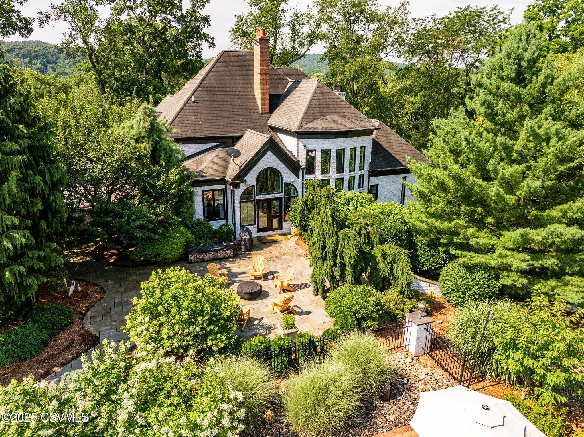 105 COUNTRYSIDE Lane