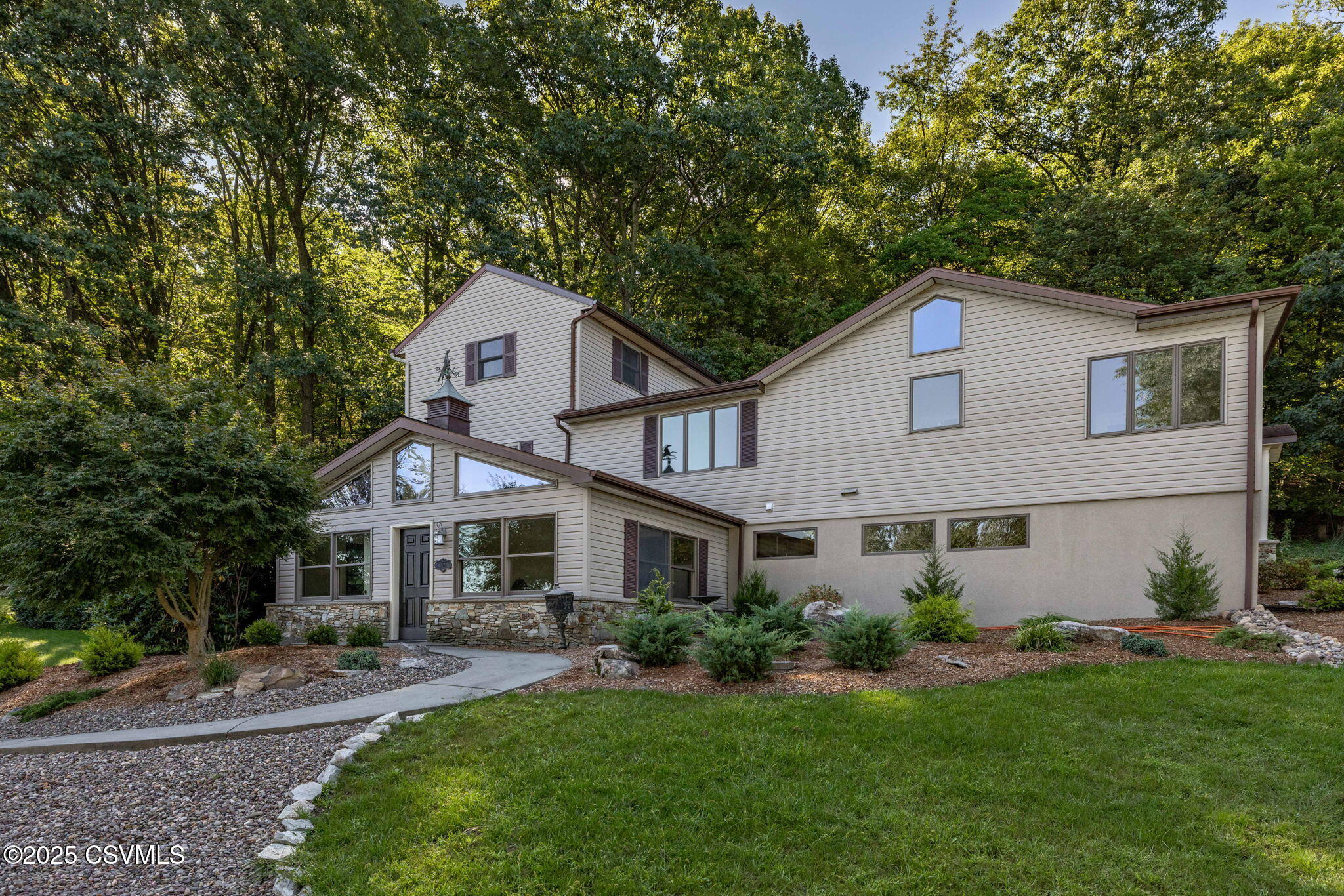 Properties 5 5 SHORT Lane