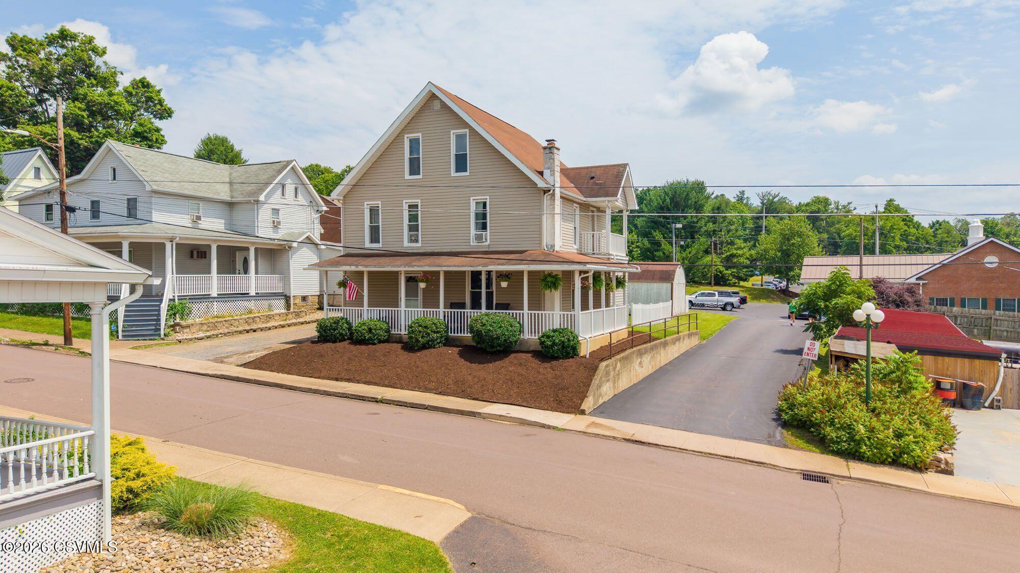 39 e. Walnut street
