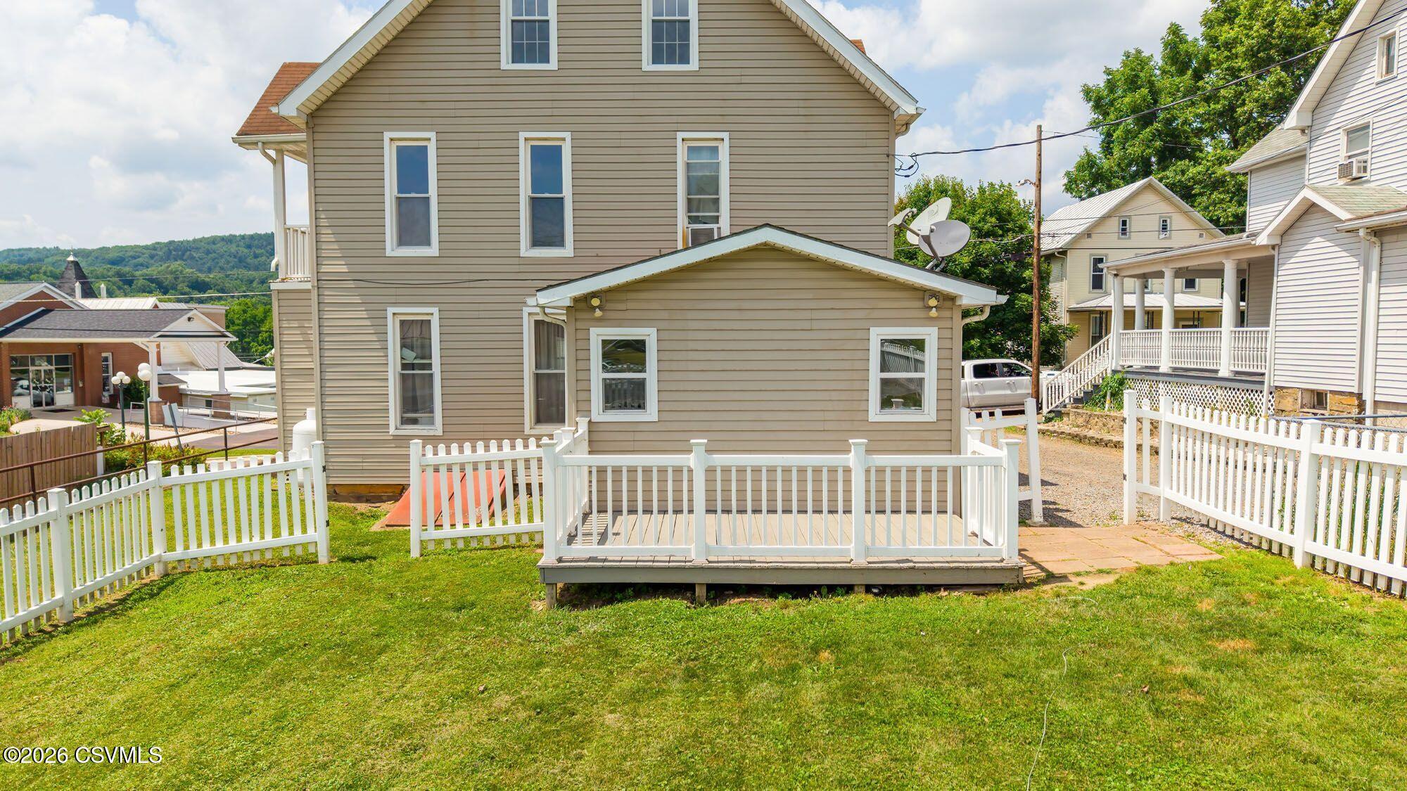 39 e. Walnut street