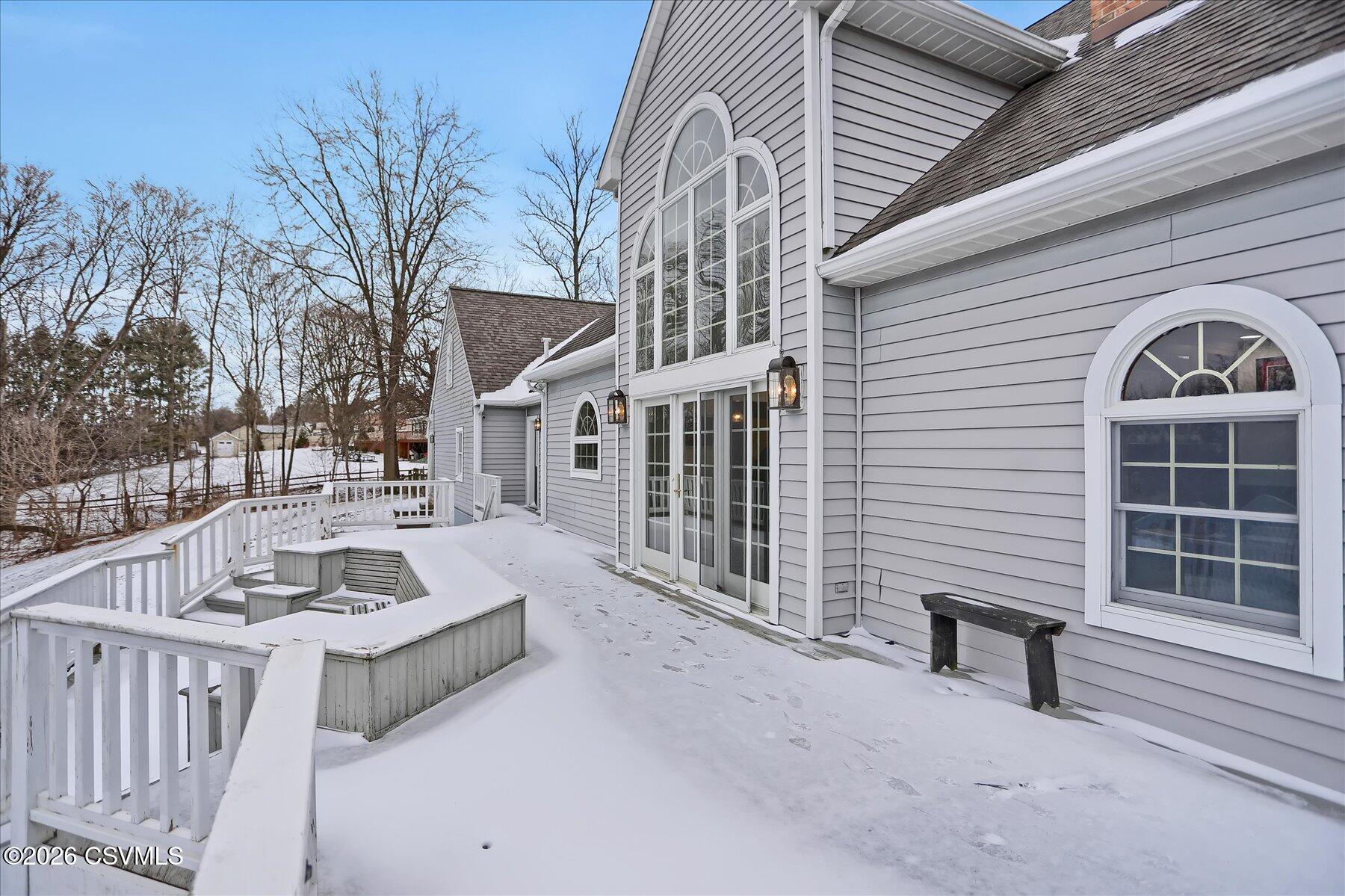 2110 GREEN RIDGE Road