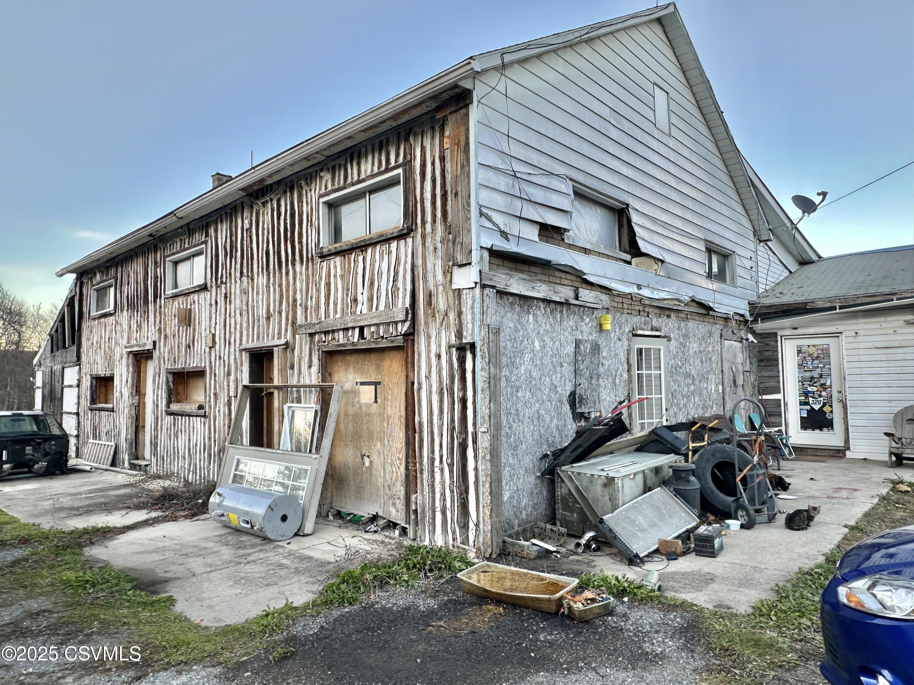 Properties 4 10866 104 Route