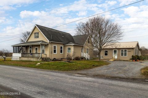 9 KATYS CHURCH Road Danville PA 17821