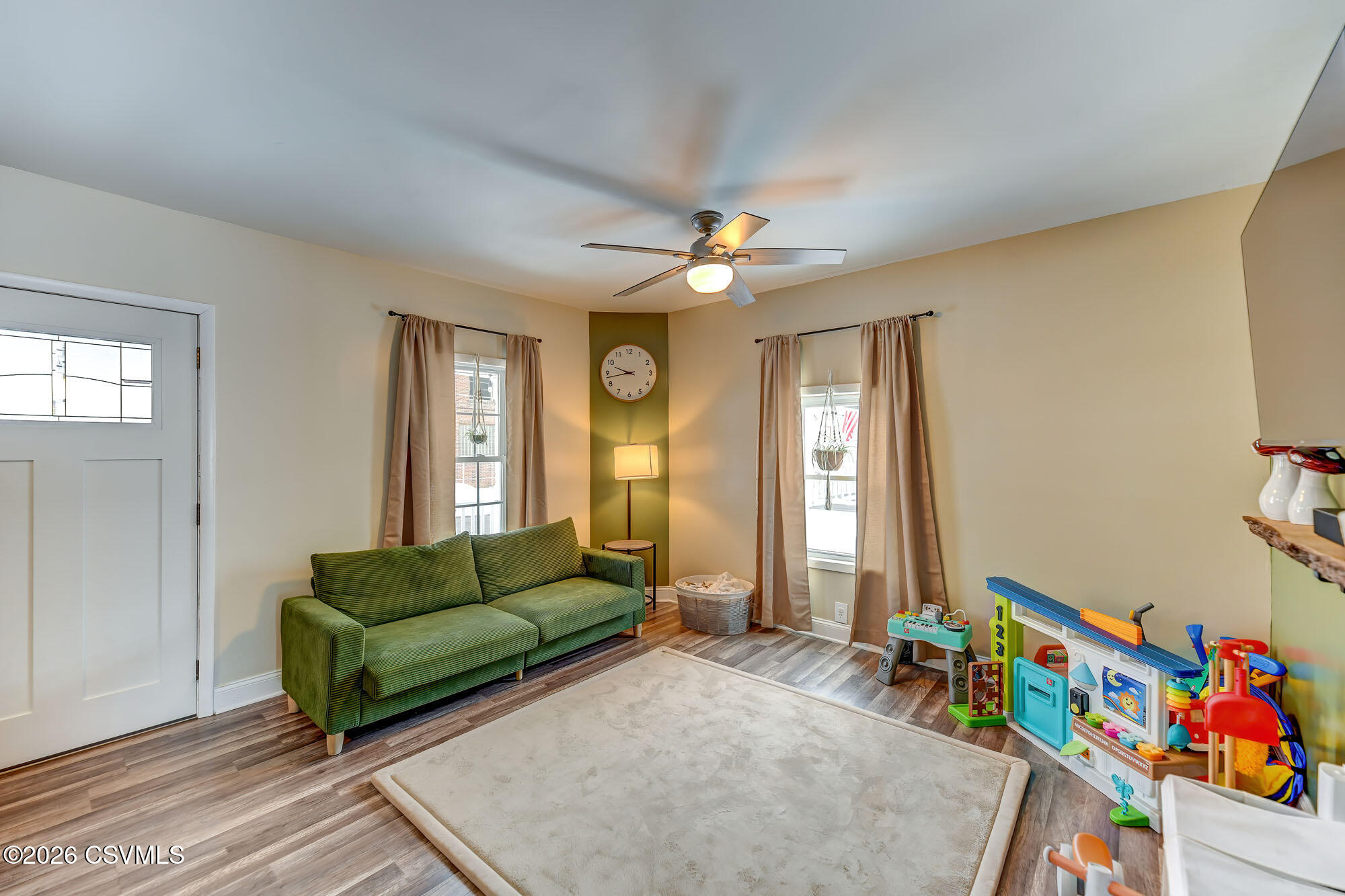 Properties 6 1149 6TH Avenue