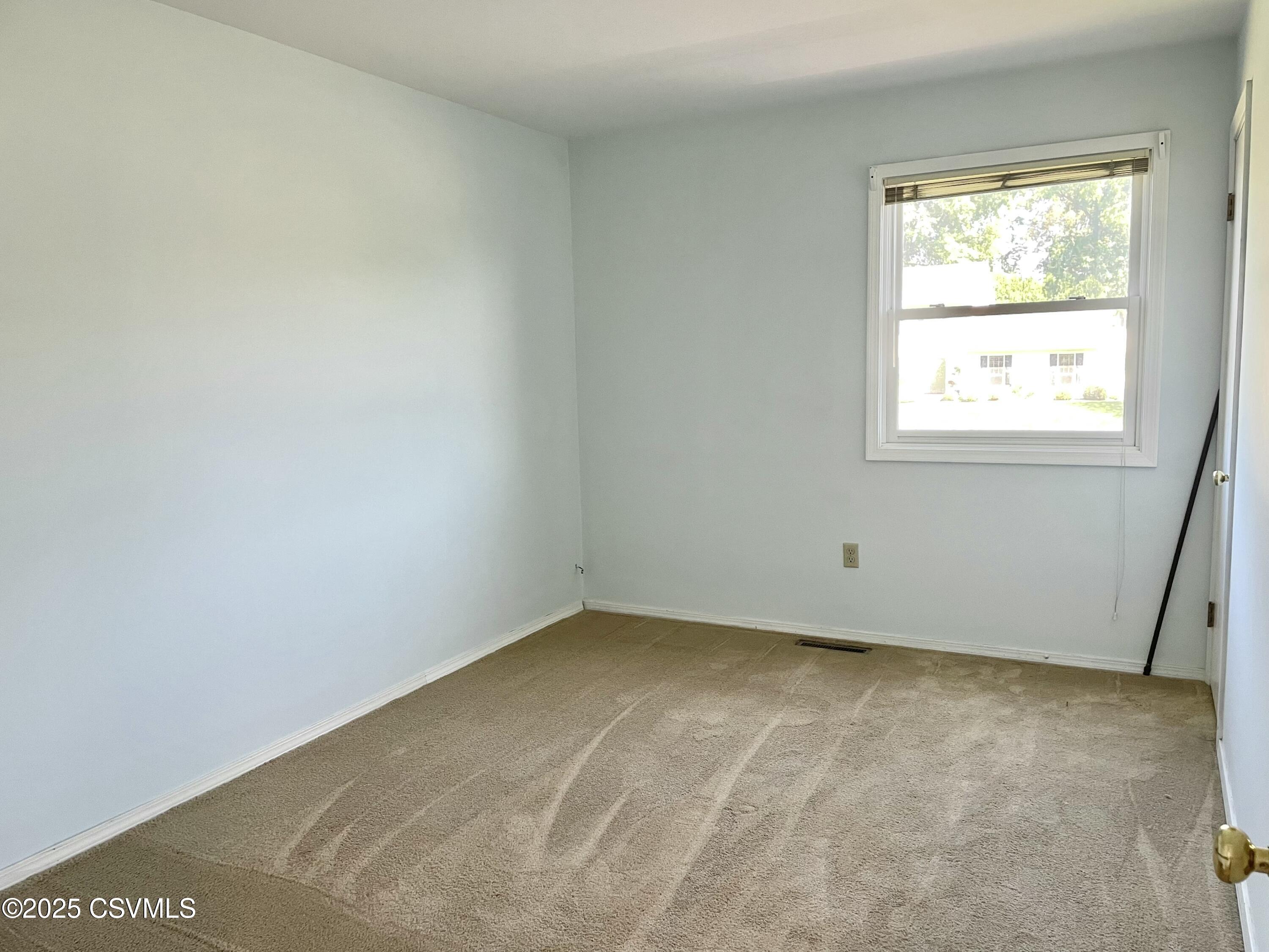 Lewisburg, Pennsylvania 17837, United States, 4 Bedrooms Bedrooms, ,3 BathroomsBathrooms,Residential,Active,204850