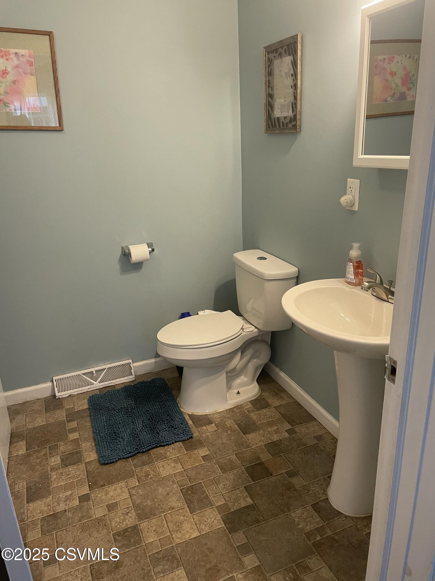 Danville, Pennsylvania 17821, United States, 4 Bedrooms Bedrooms, ,2 BathroomsBathrooms,Residential,Active,159228