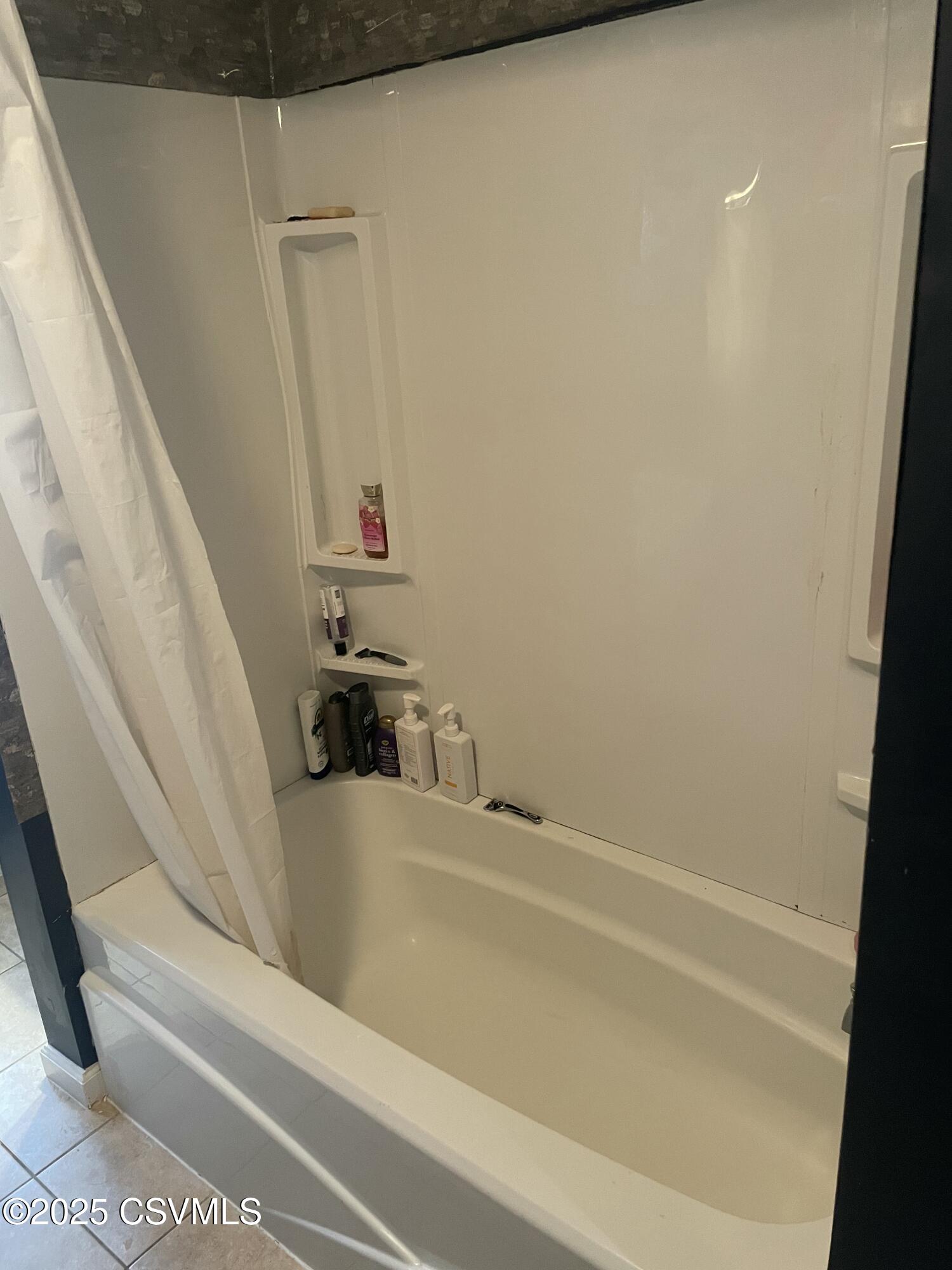 Danville, Pennsylvania 17821, United States, 4 Bedrooms Bedrooms, ,2 BathroomsBathrooms,Residential,Active,159228