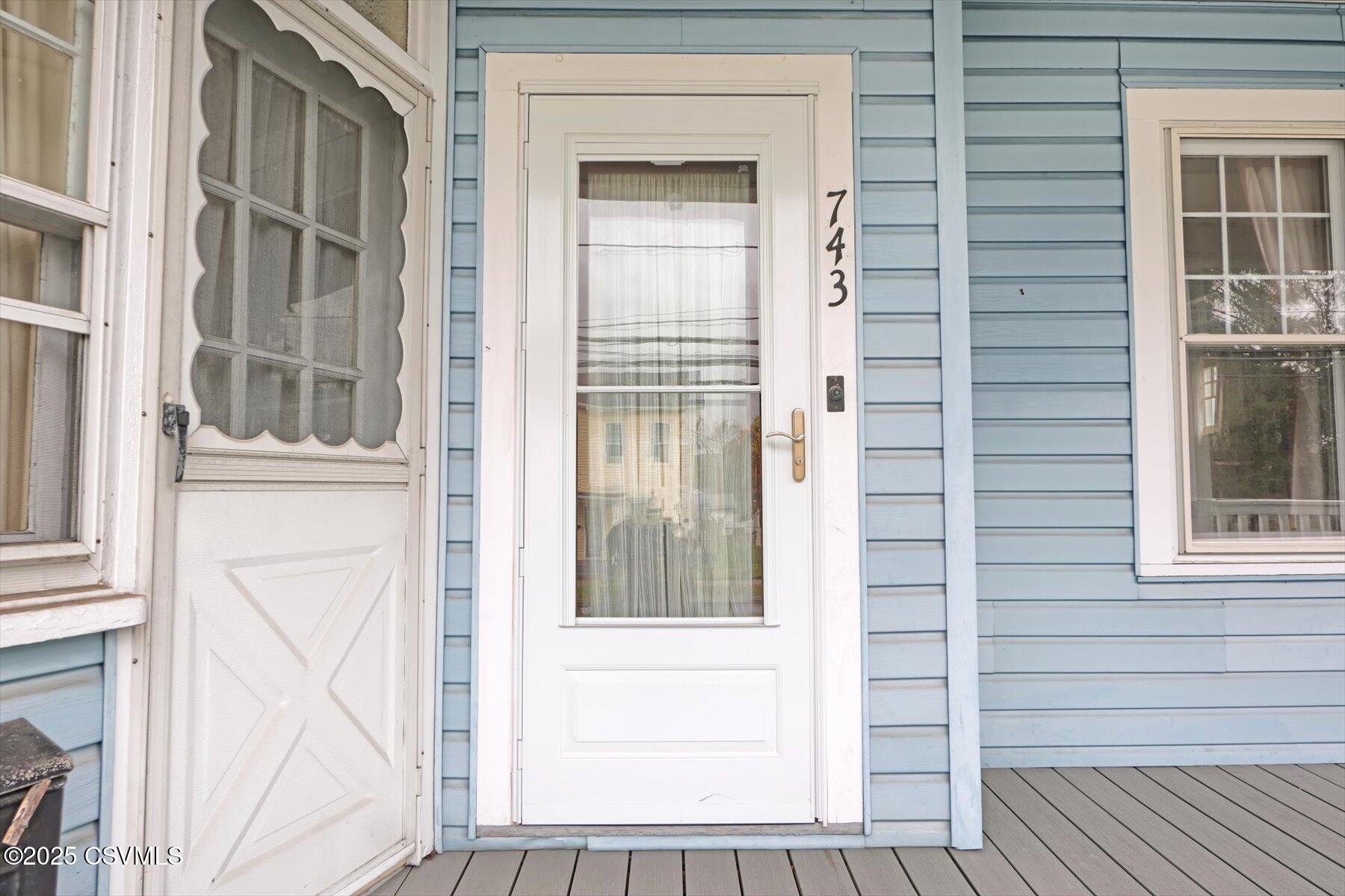 Properties 6 743 BLOOM Road