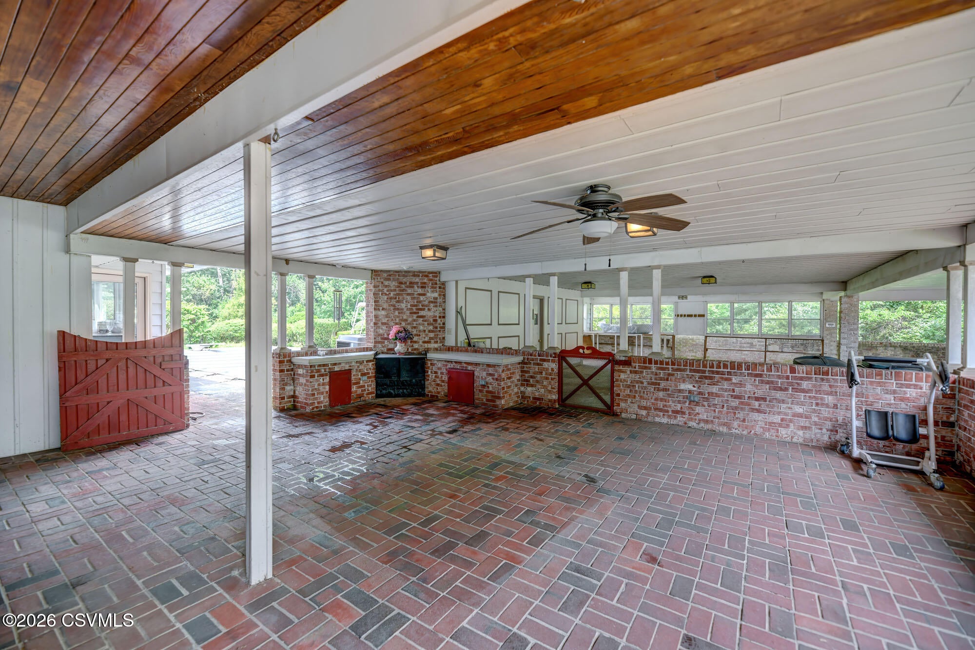 7095 scenic knolls drive