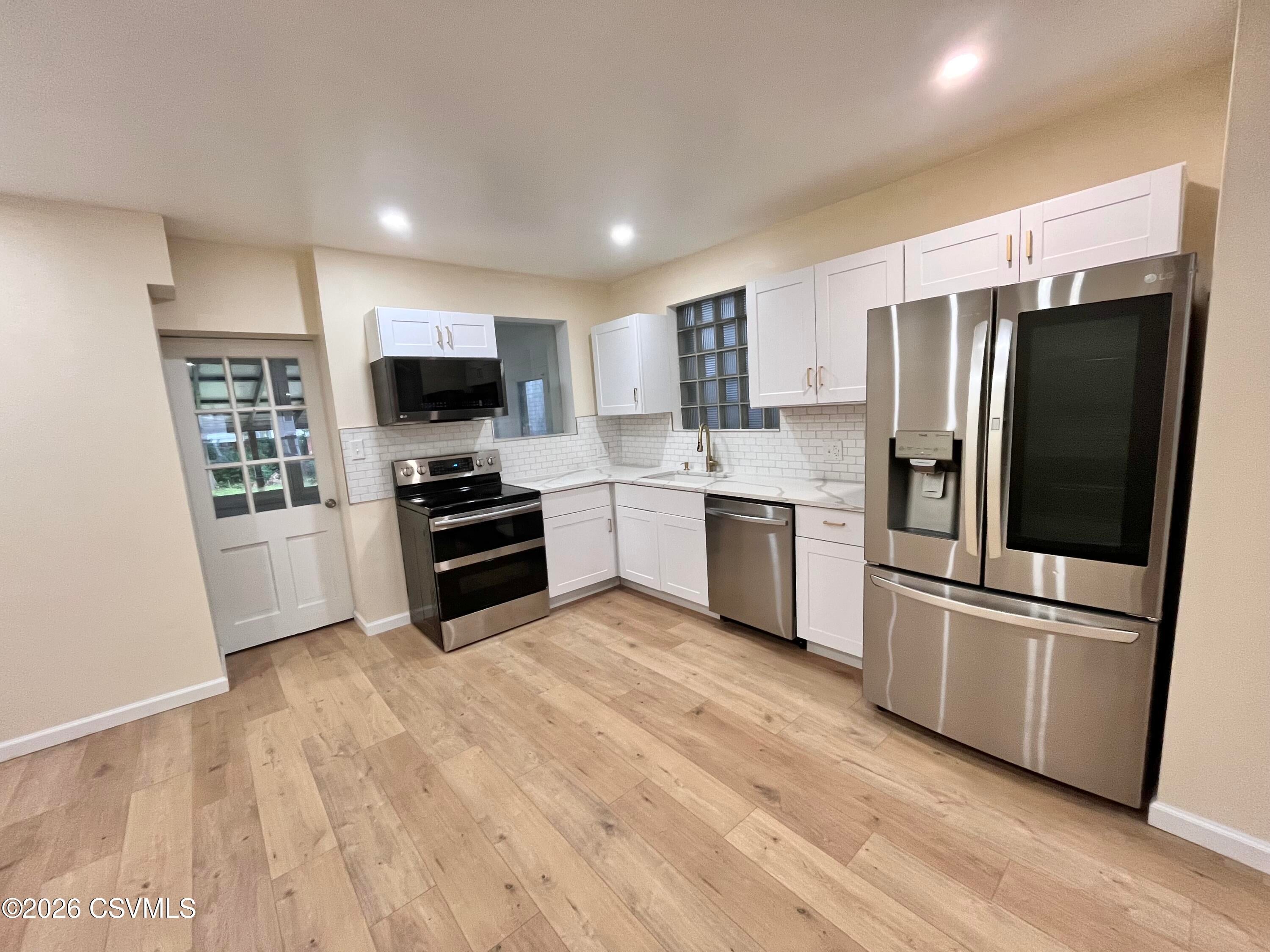 204 N 4TH Street
