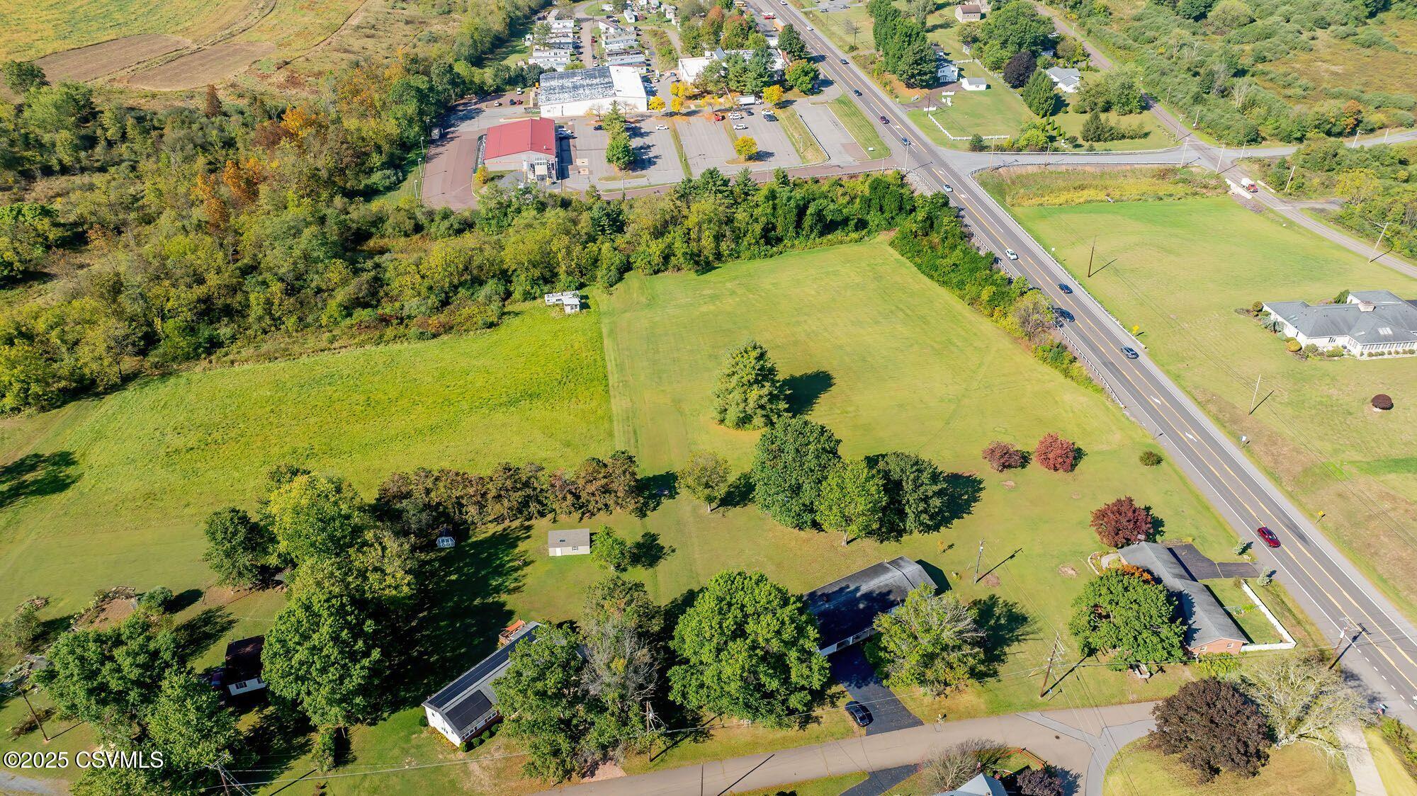 Properties 6 Montour boulevard
