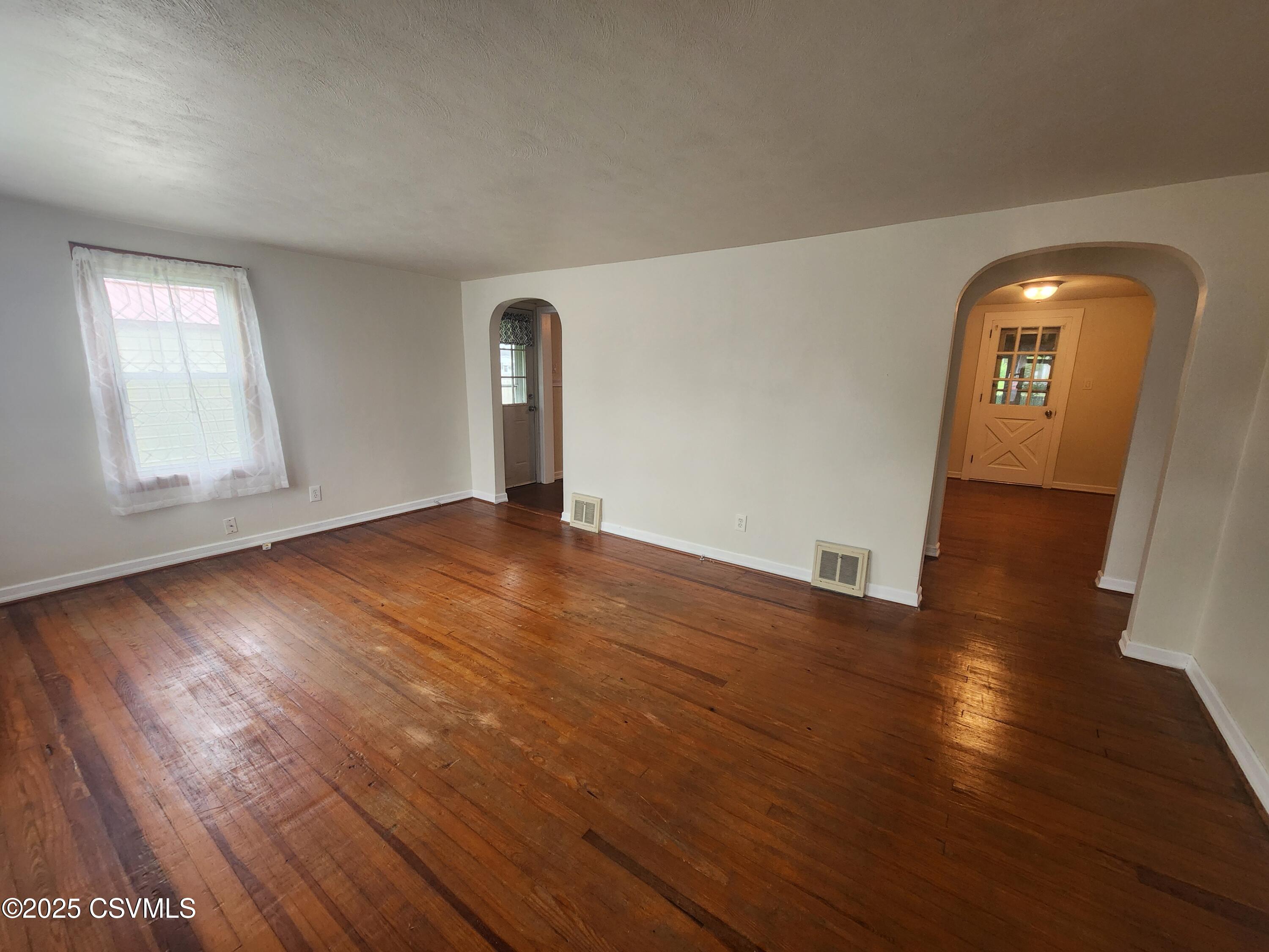 Berwick, Pennsylvania 18603, United States, 2 Bedrooms Bedrooms, ,1 BathroomBathrooms,Residential,Active,171246