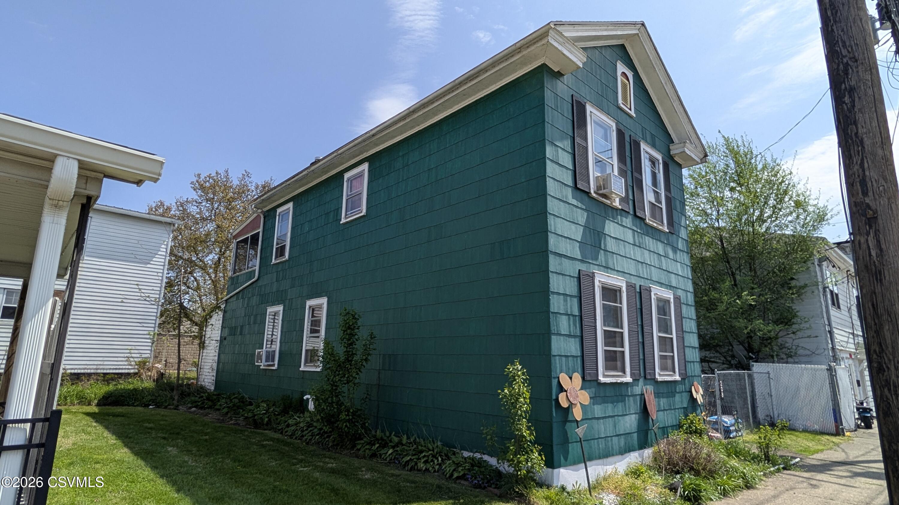 Properties 4 208 pine street