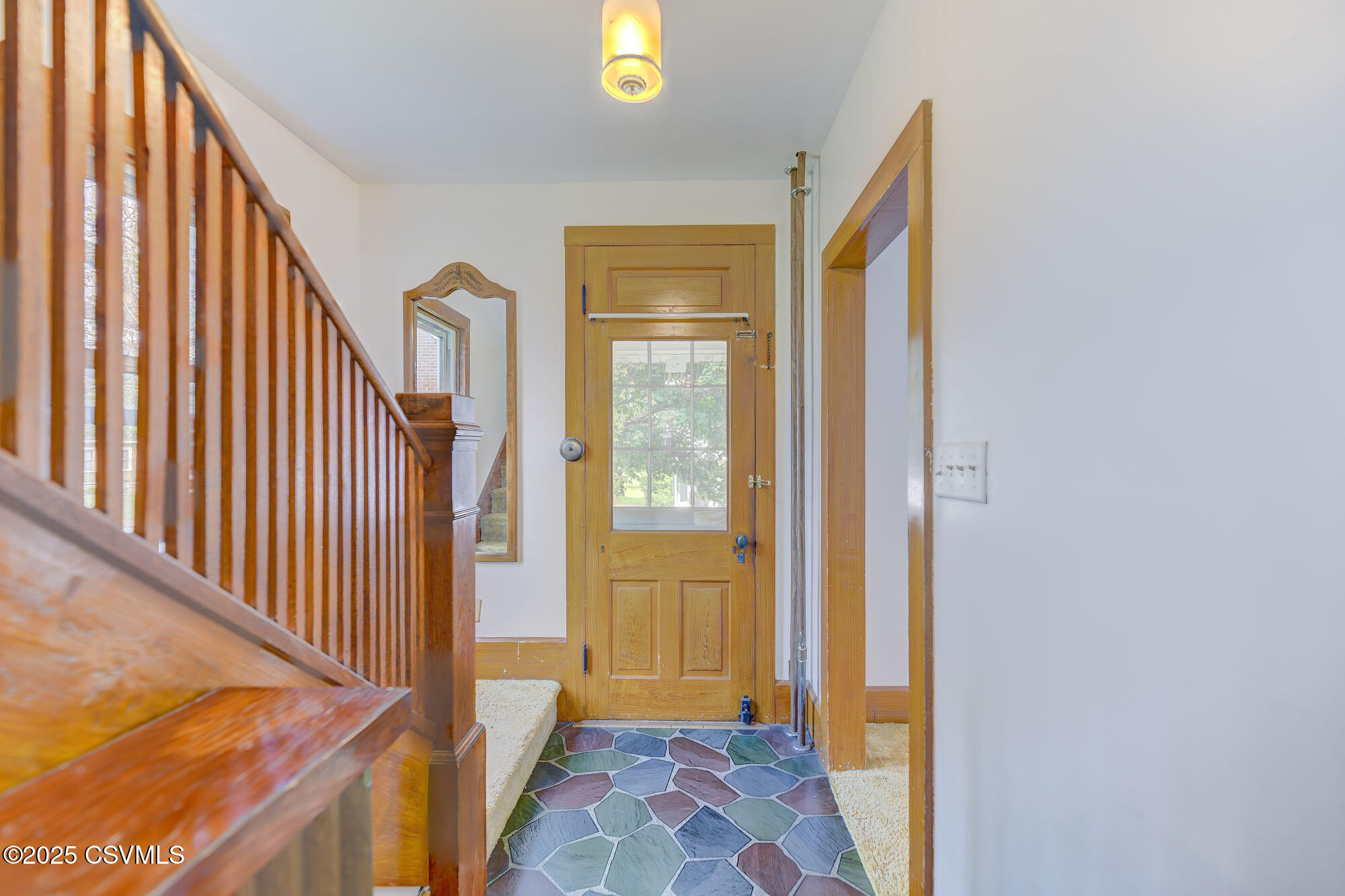 163 W CENTER Street