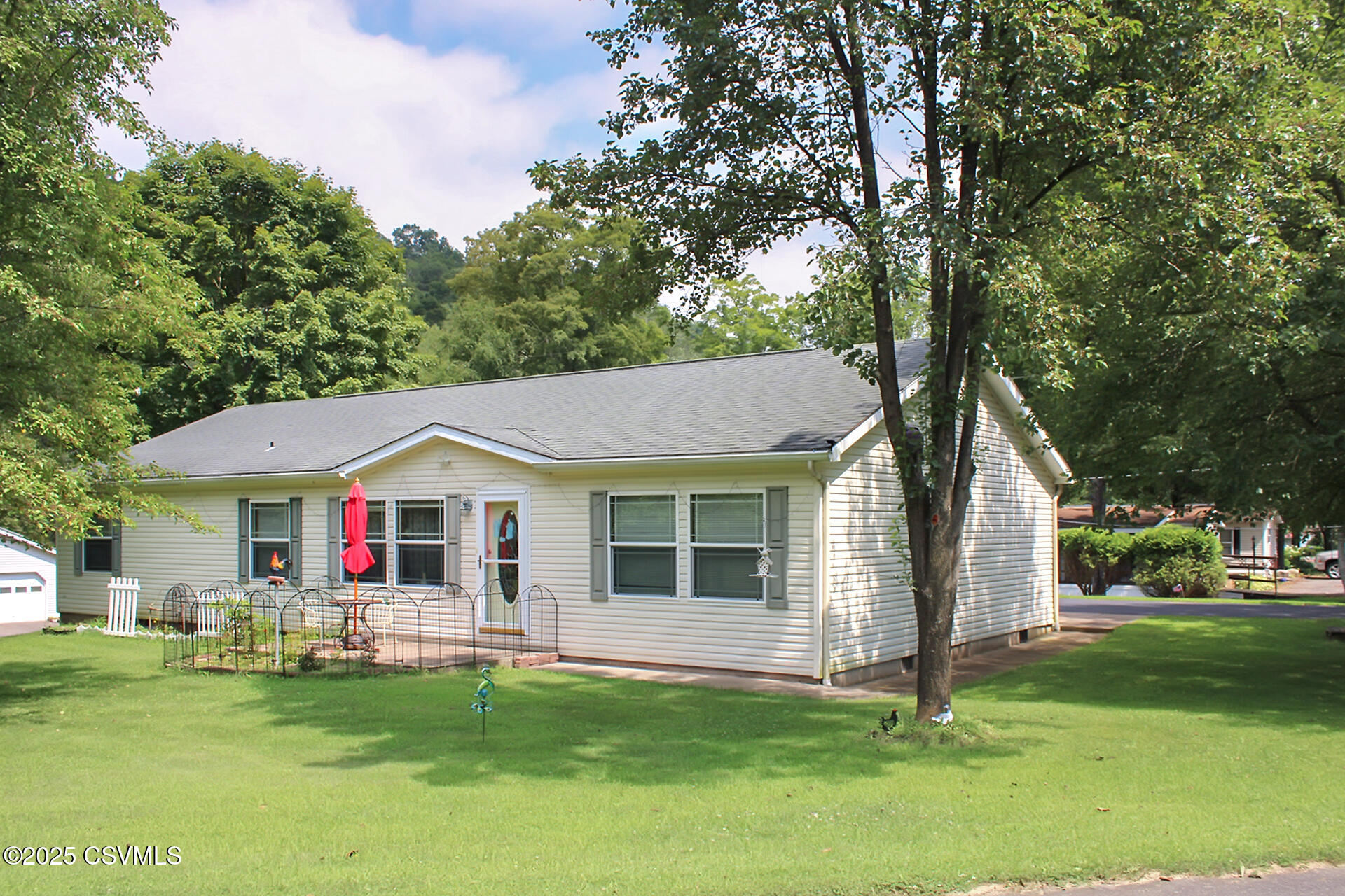 LOT 22 5063 PA-487