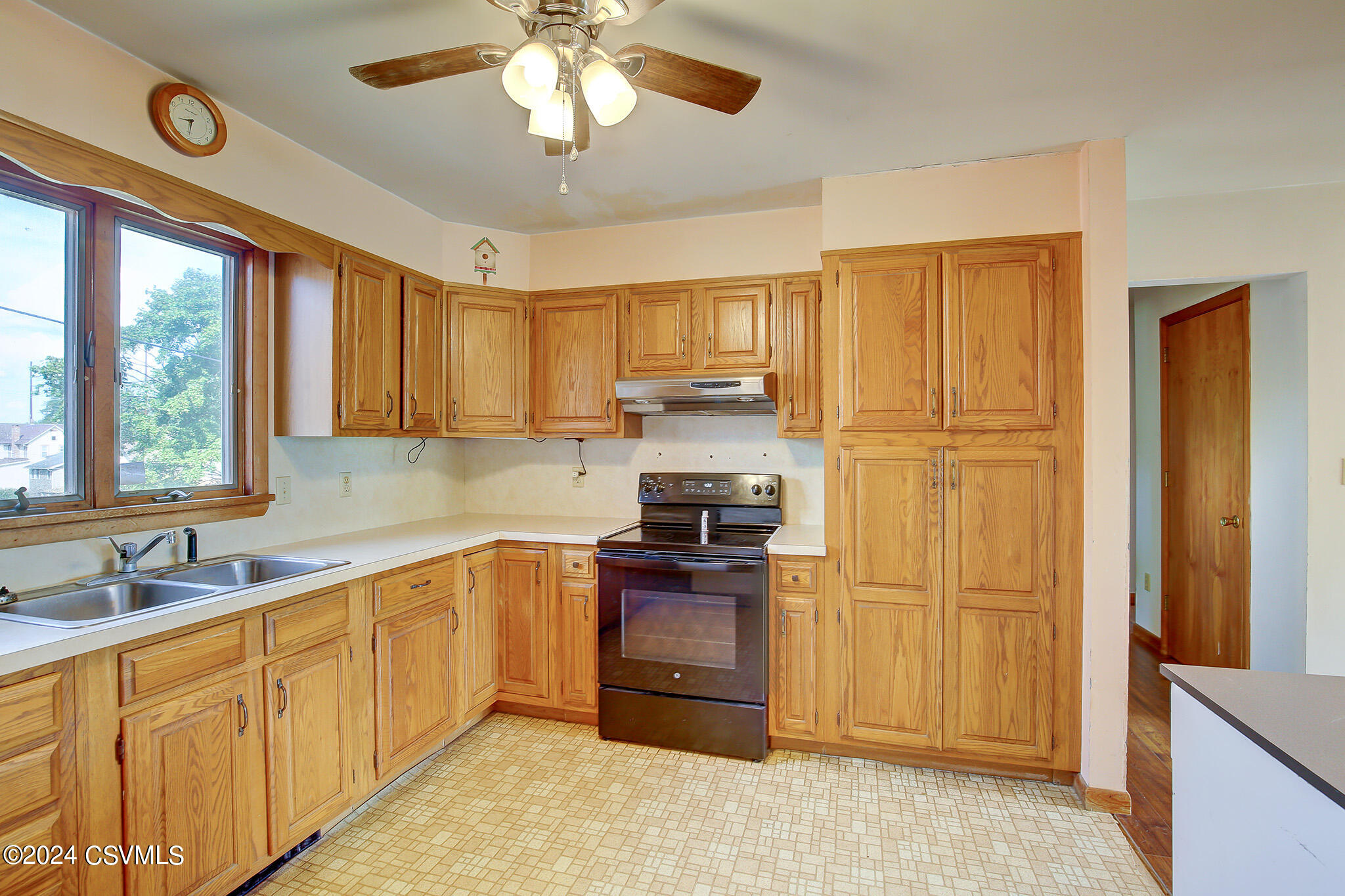 Northumberland, Pennsylvania 17857, United States, 3 Bedrooms Bedrooms, ,2 BathroomsBathrooms,Residential,Active,47563