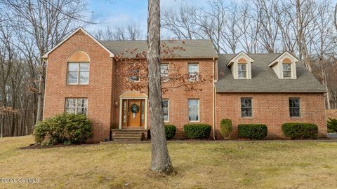 Bloomsburg 30 34 HUNT CLUB DR Bloomsburg PA 17815