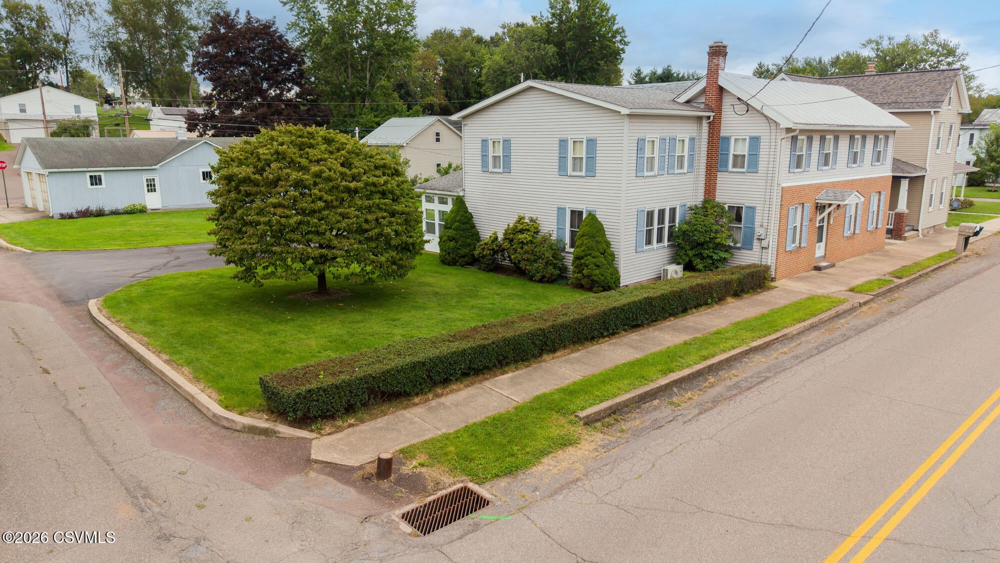 1621 main street