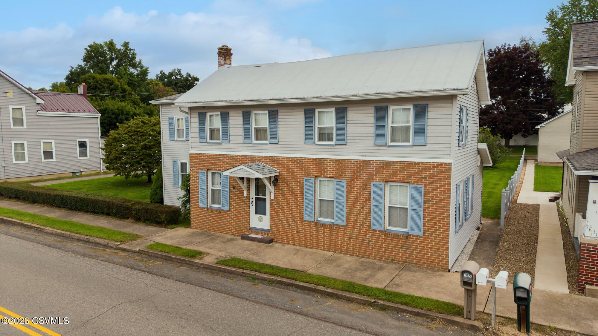 1621 main street