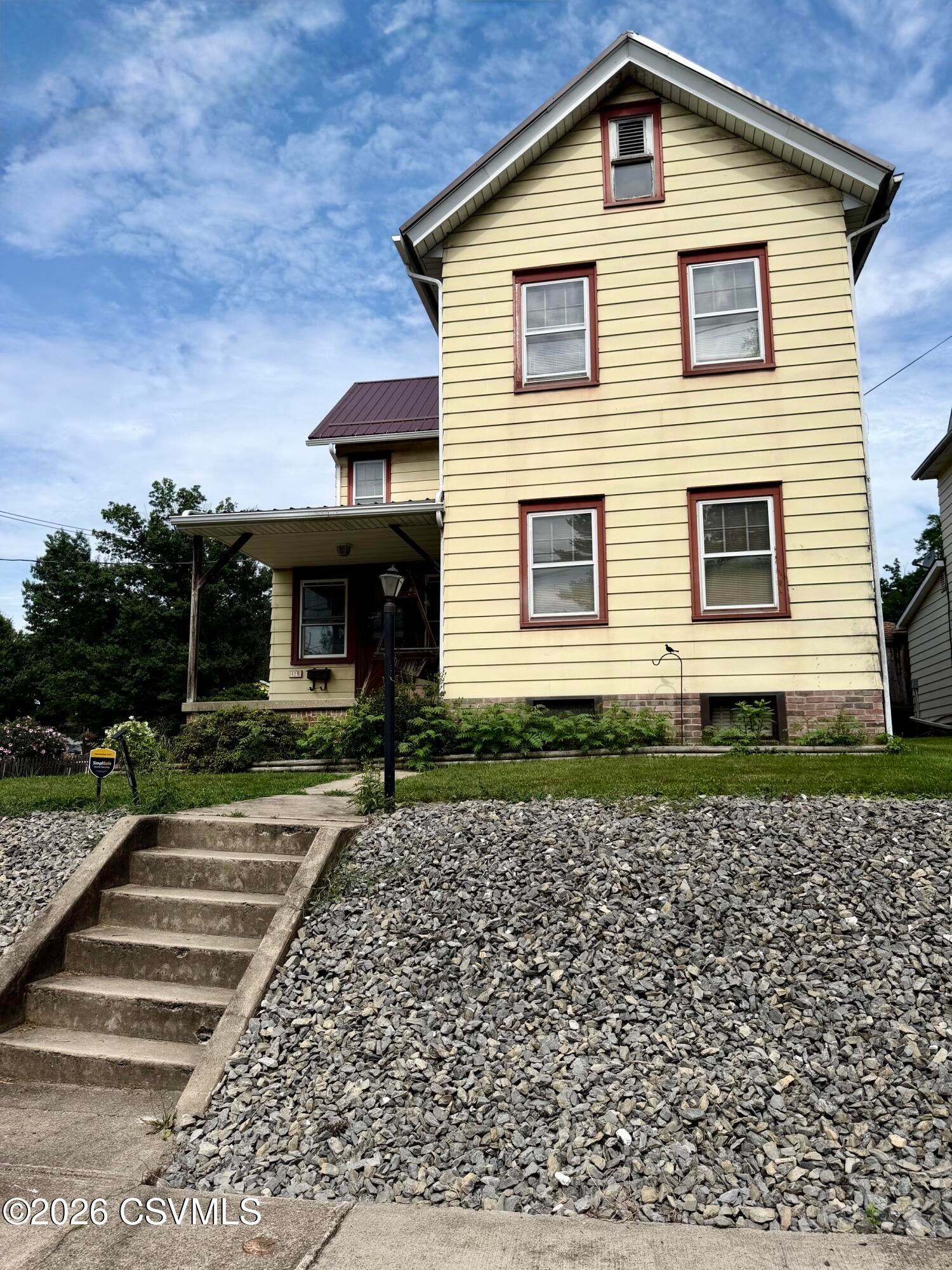 629 front street