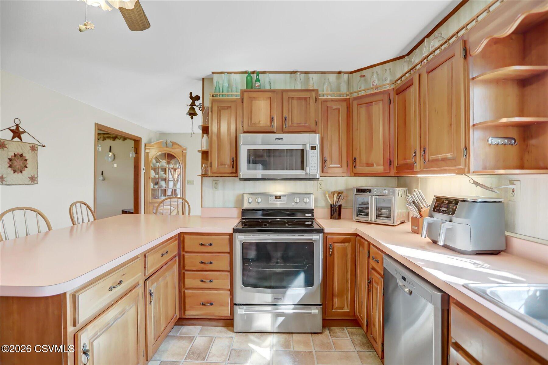 Properties 5 3789 RIDGE Road