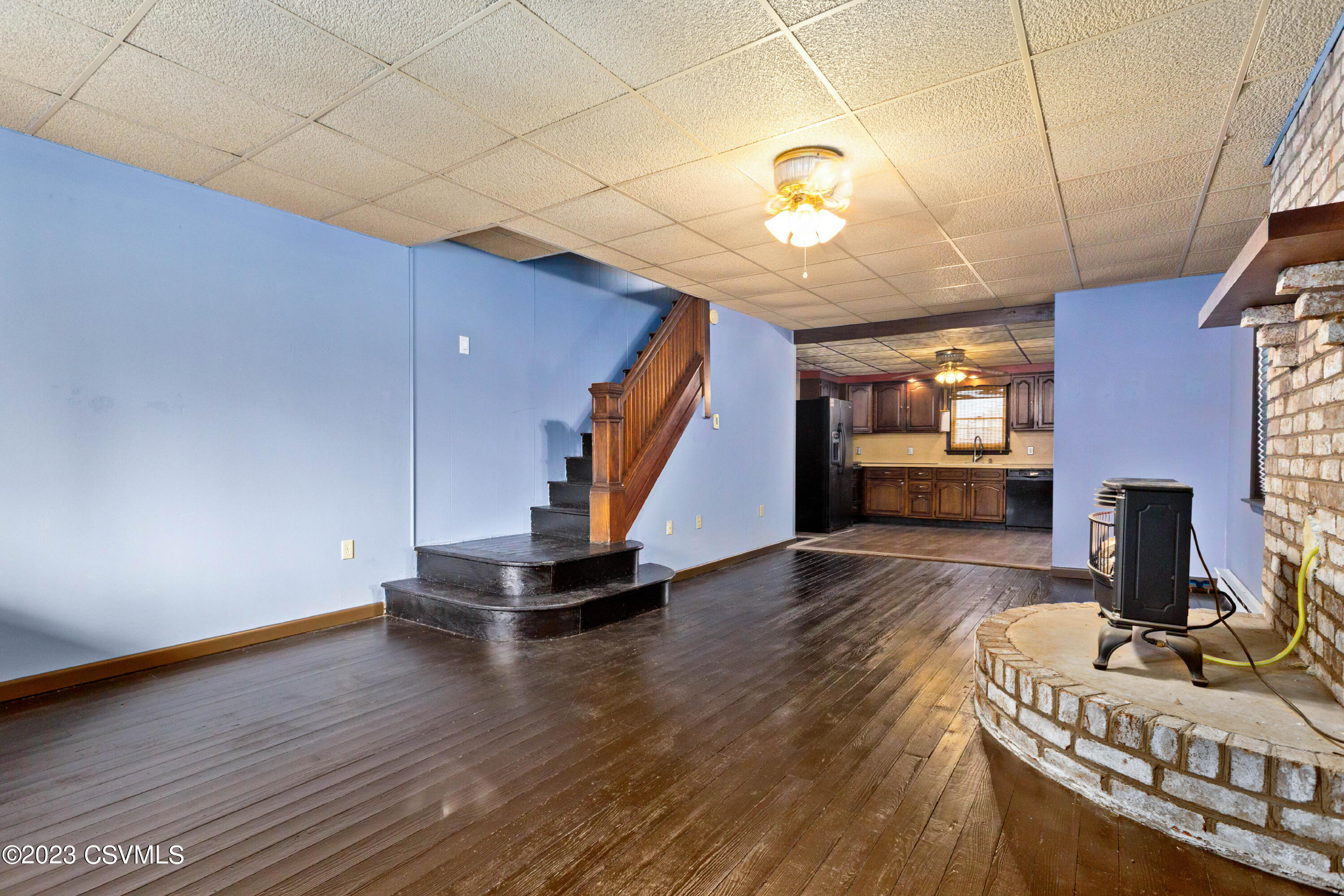 Photo 8 of 27 of 29 N SHERIDAN Street house