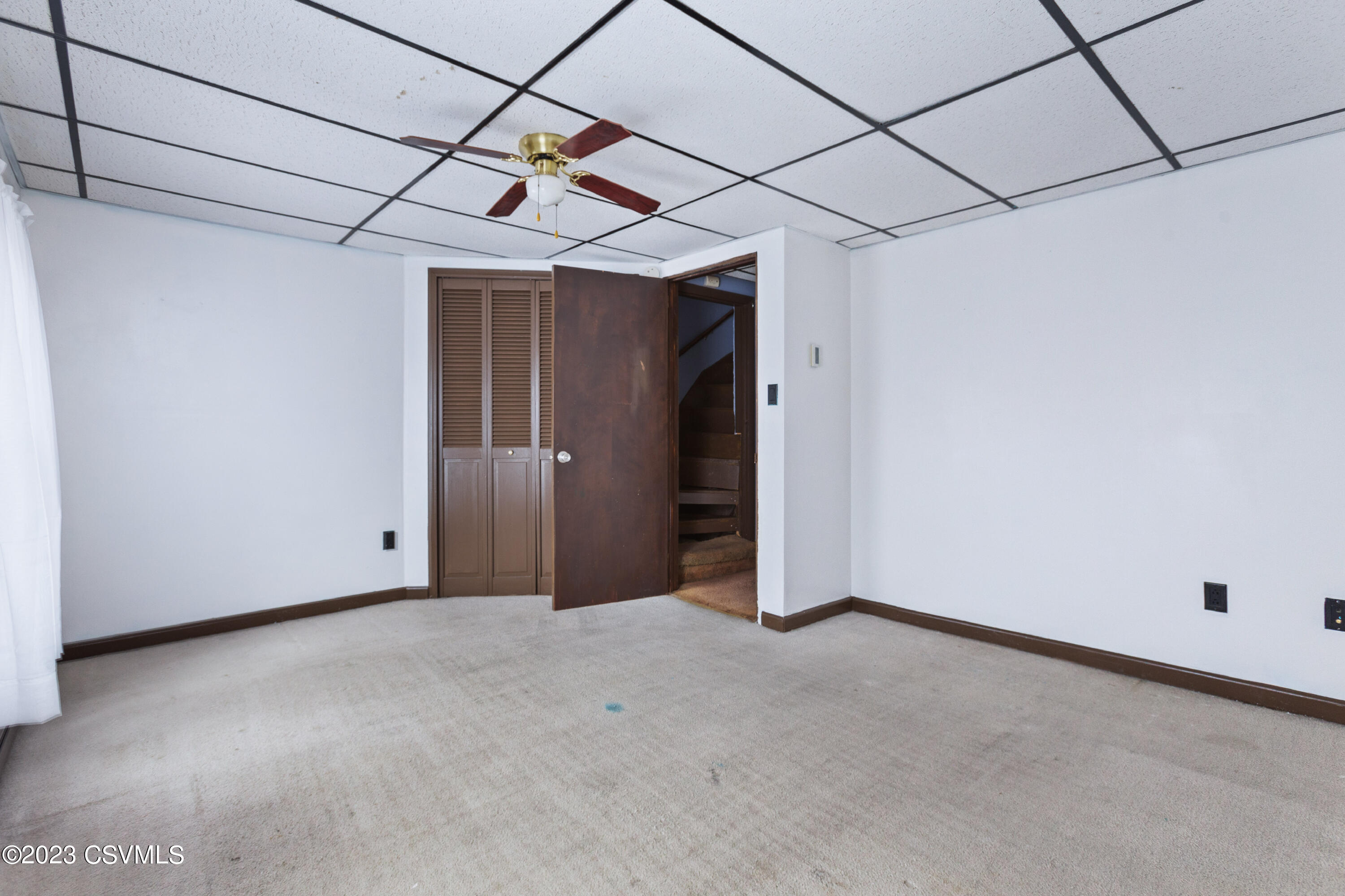 Photo 15 of 27 of 29 N SHERIDAN Street house
