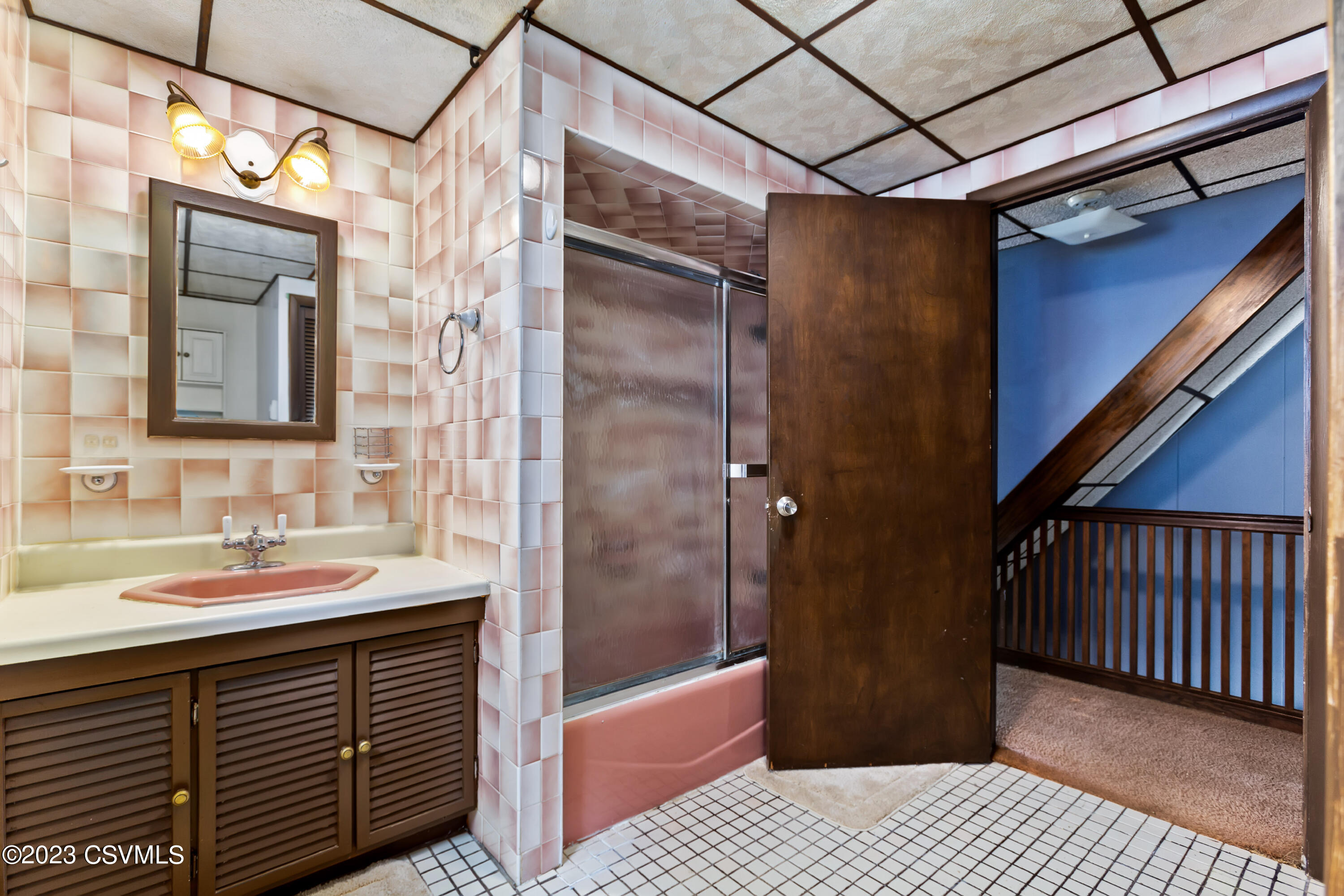 Photo 13 of 27 of 29 N SHERIDAN Street house
