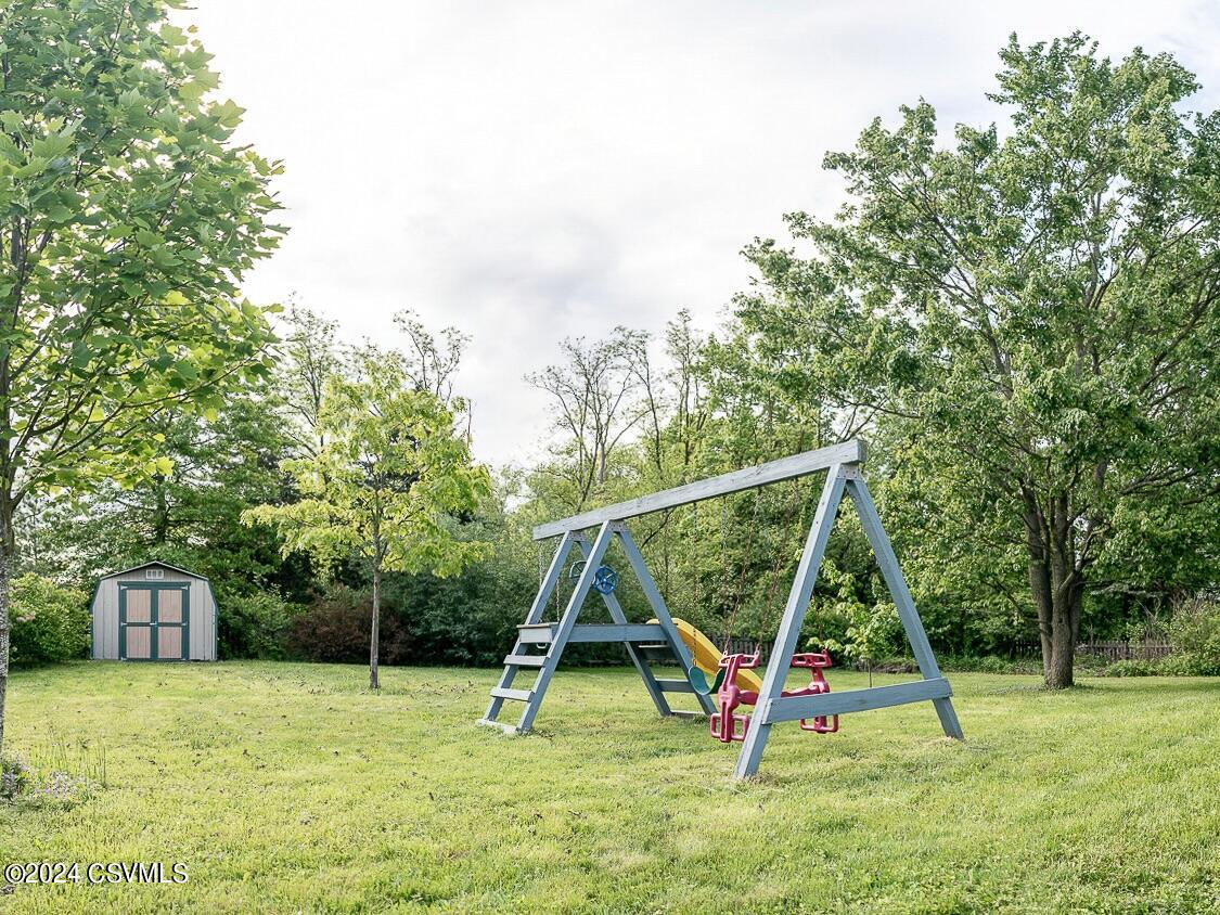 Lewisburg, Pennsylvania 17837, United States, 3 Bedrooms Bedrooms, ,3 BathroomsBathrooms,Residential,Active,57396