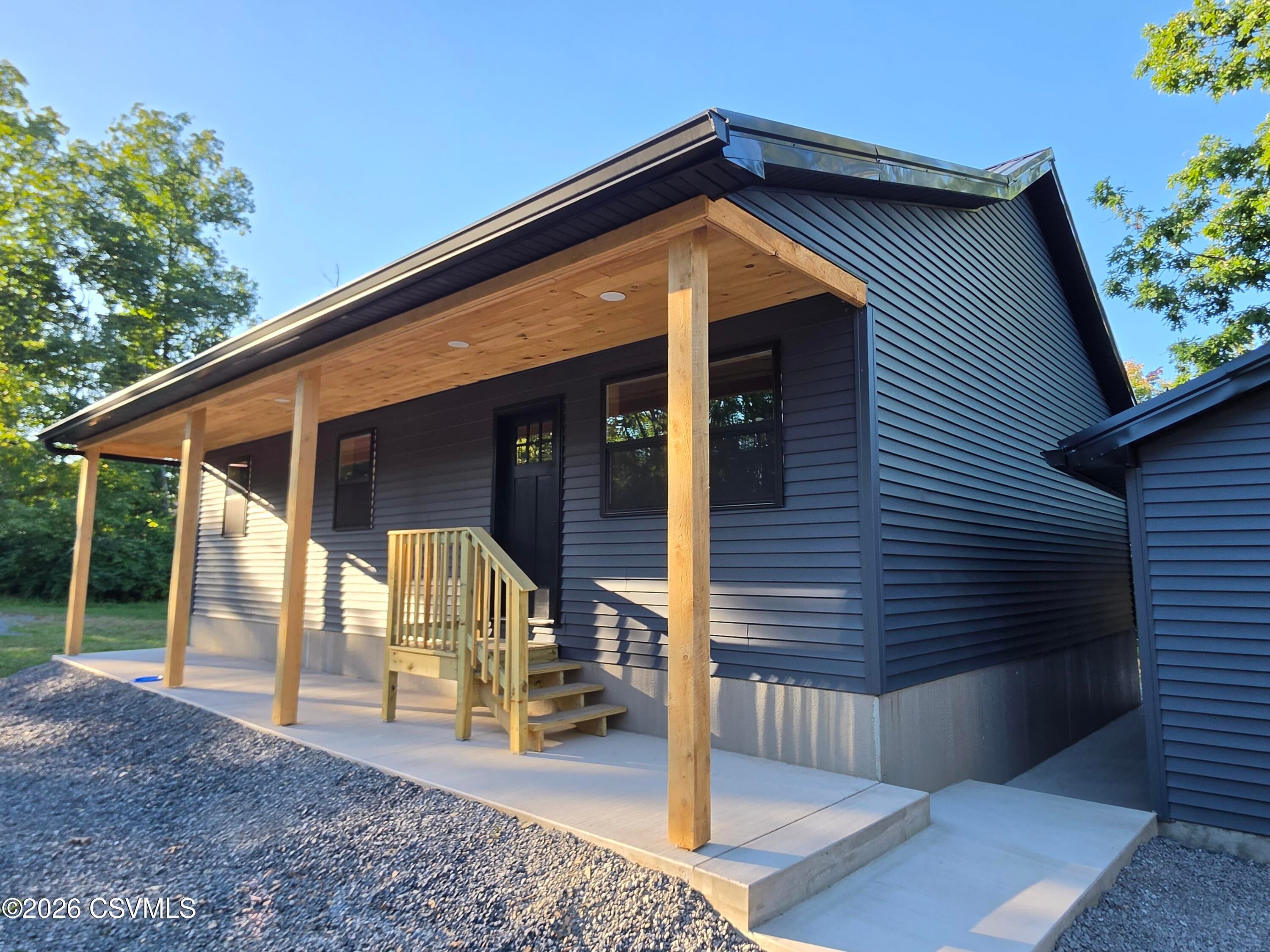 1400 sunrise road