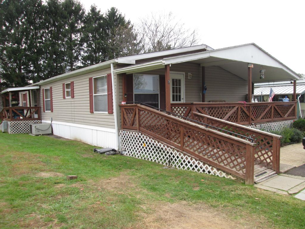 7 Ridgecrest Drive, Bloomsburg, PA 17815 MLS 2082183 Listing
