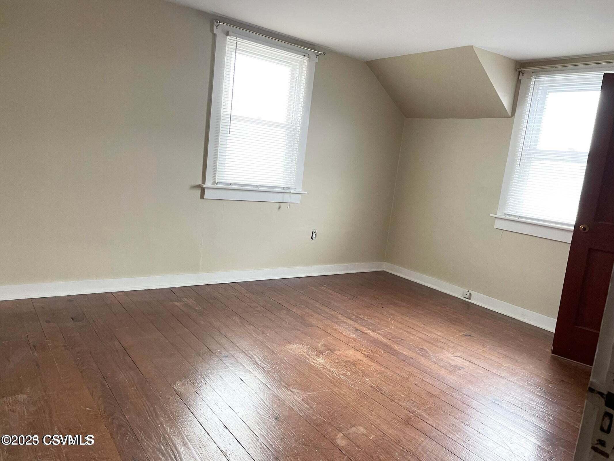 Lewisburg, Pennsylvania 17837, United States, 3 Bedrooms Bedrooms, ,1 BathroomBathrooms,Residential,Active,11437