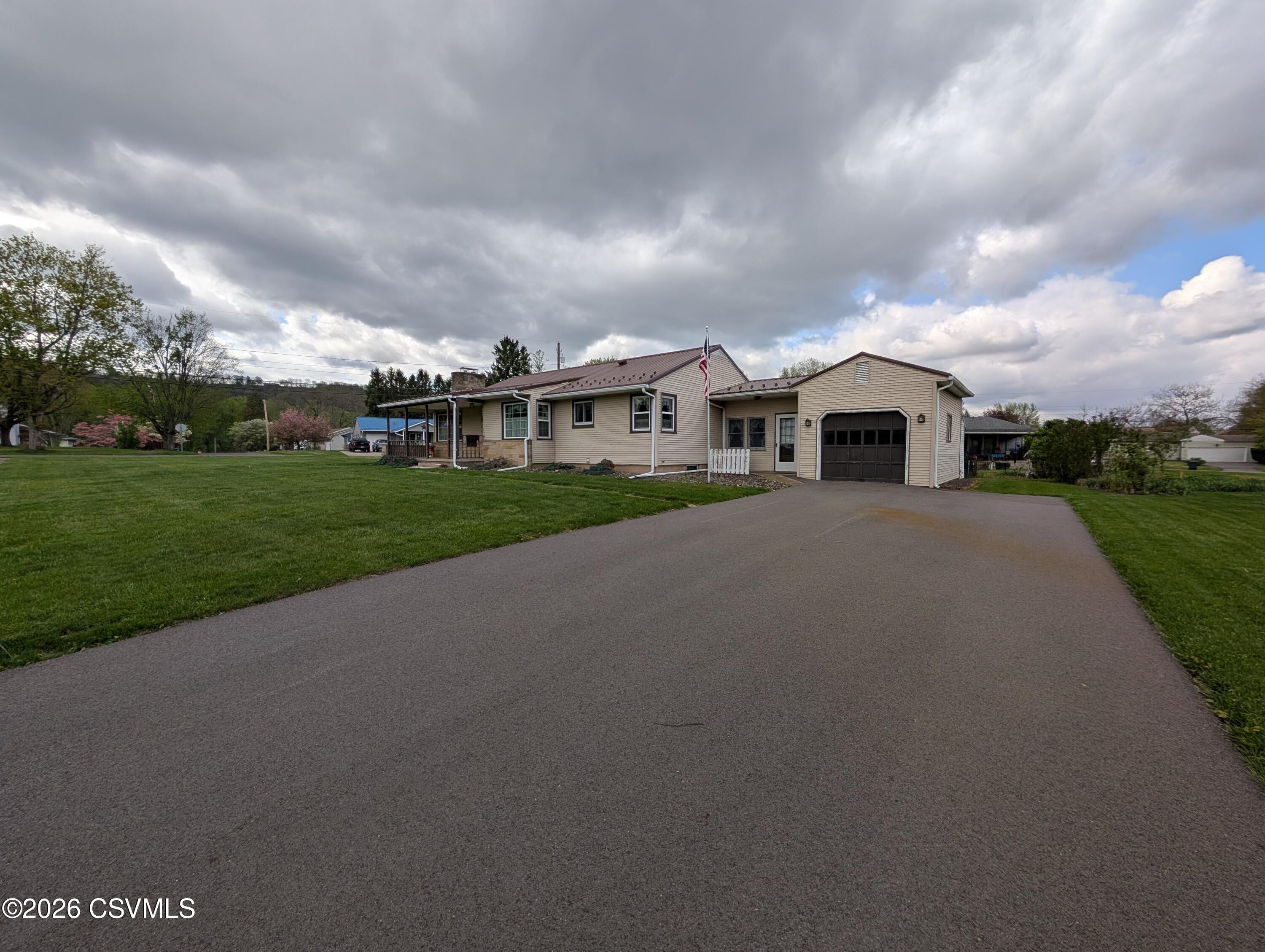 Properties 6 105 forest road