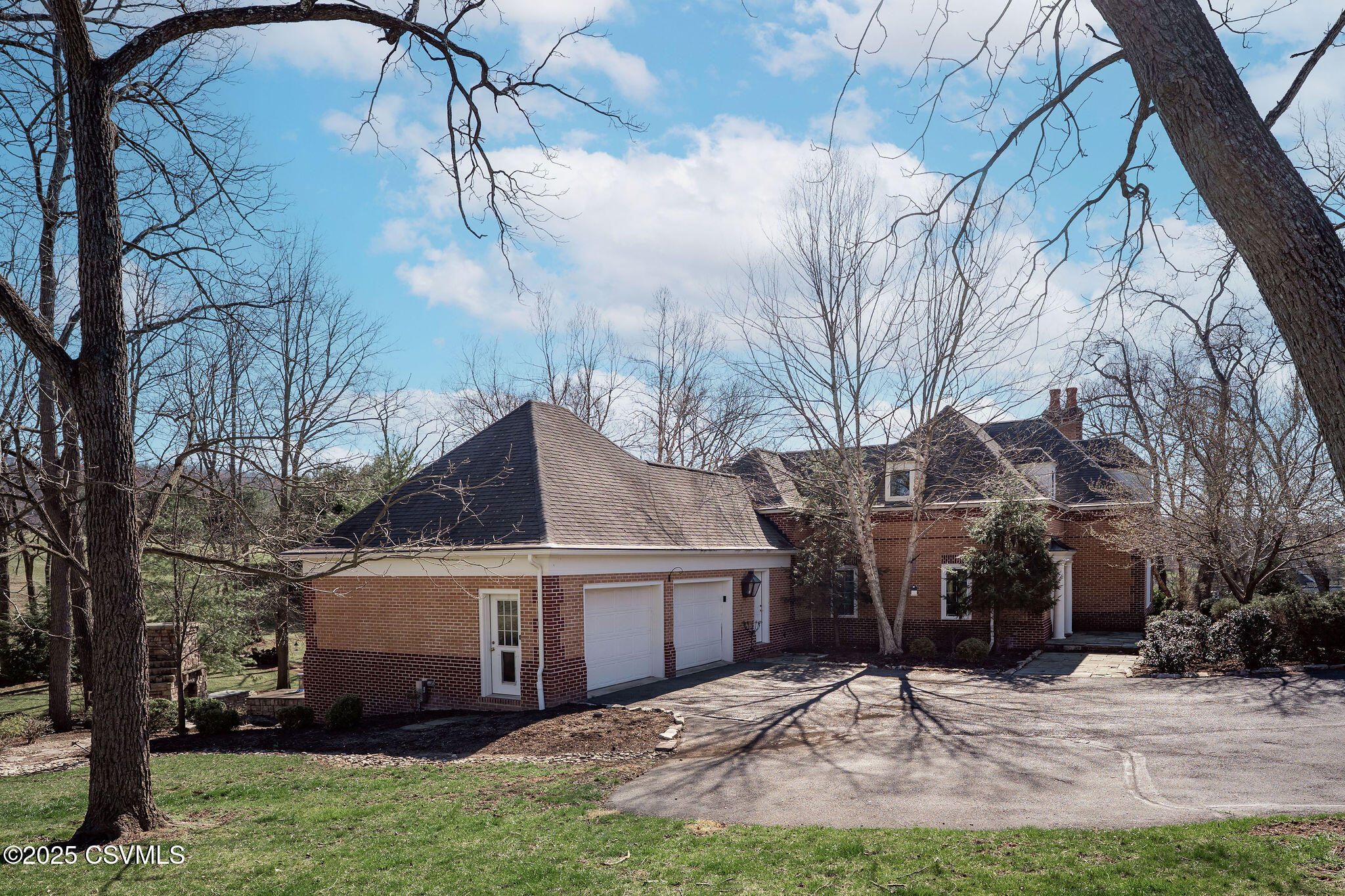 104 COUNTRYSIDE Lane