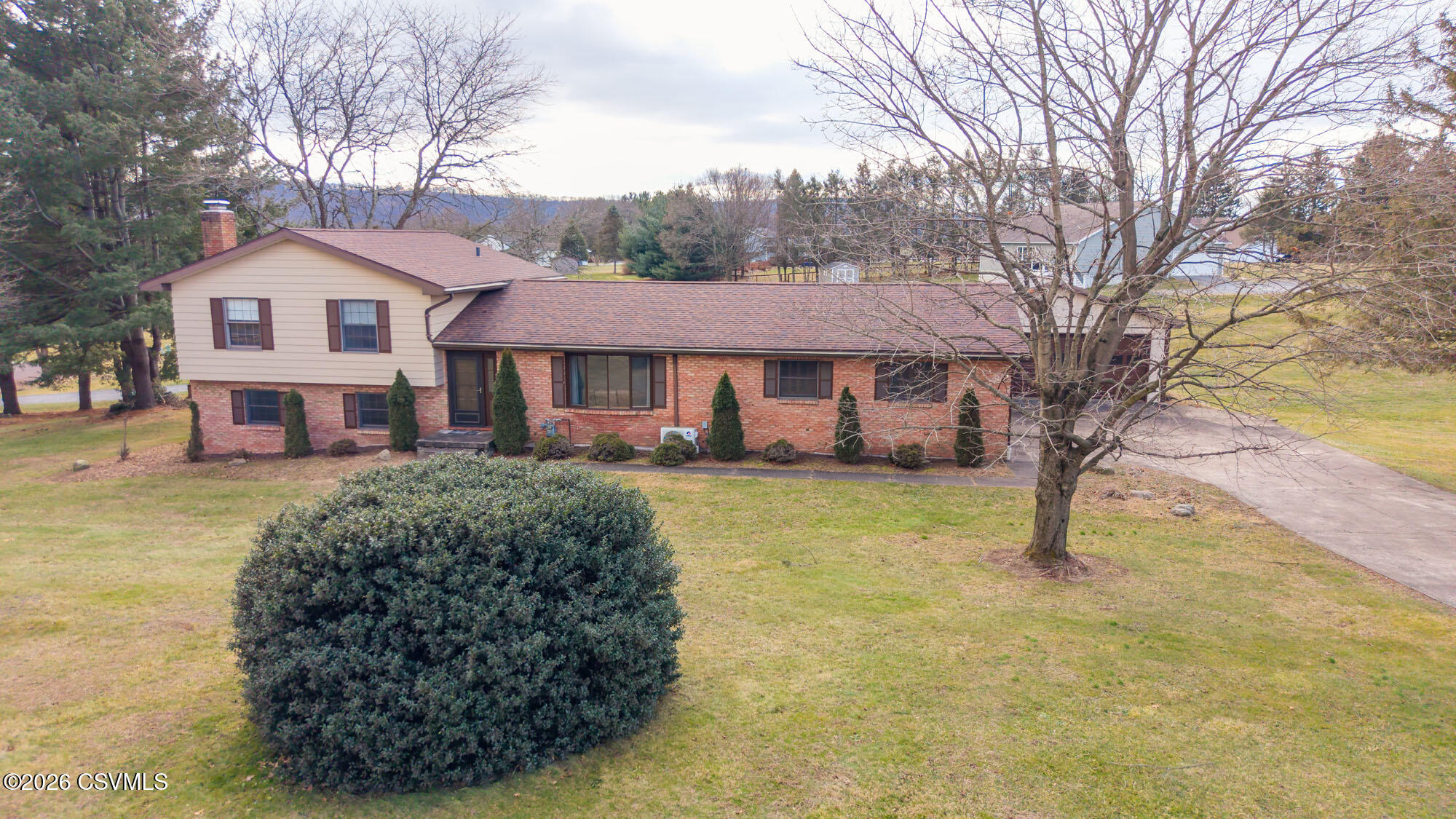 Properties 6 2480 TOWER Road