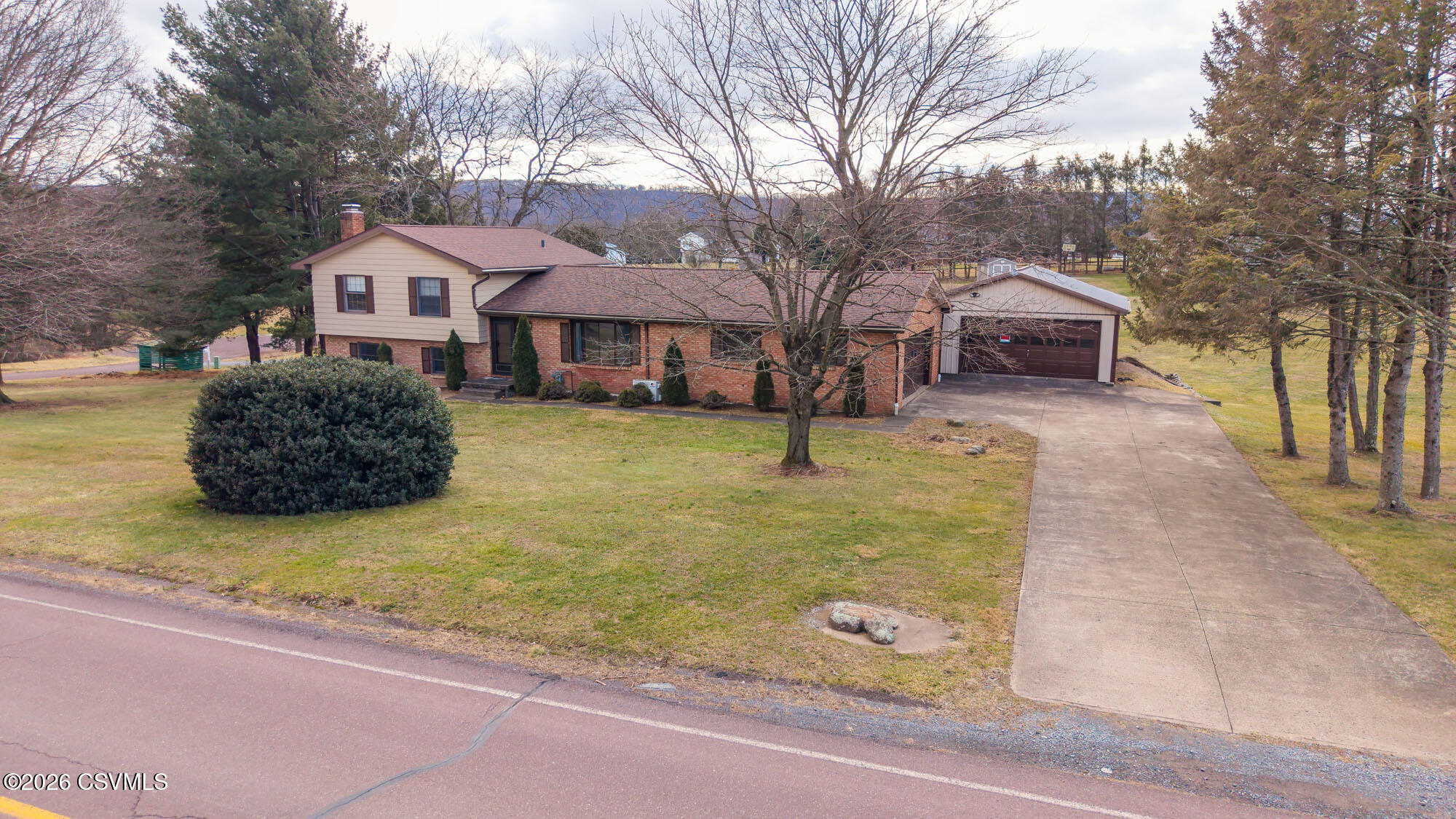 Properties 4 2480 TOWER Road